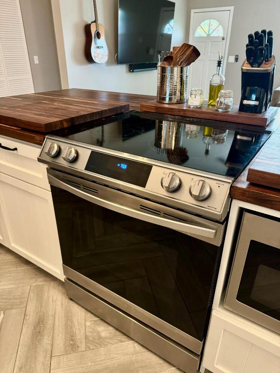 19000 SE Robert Drive