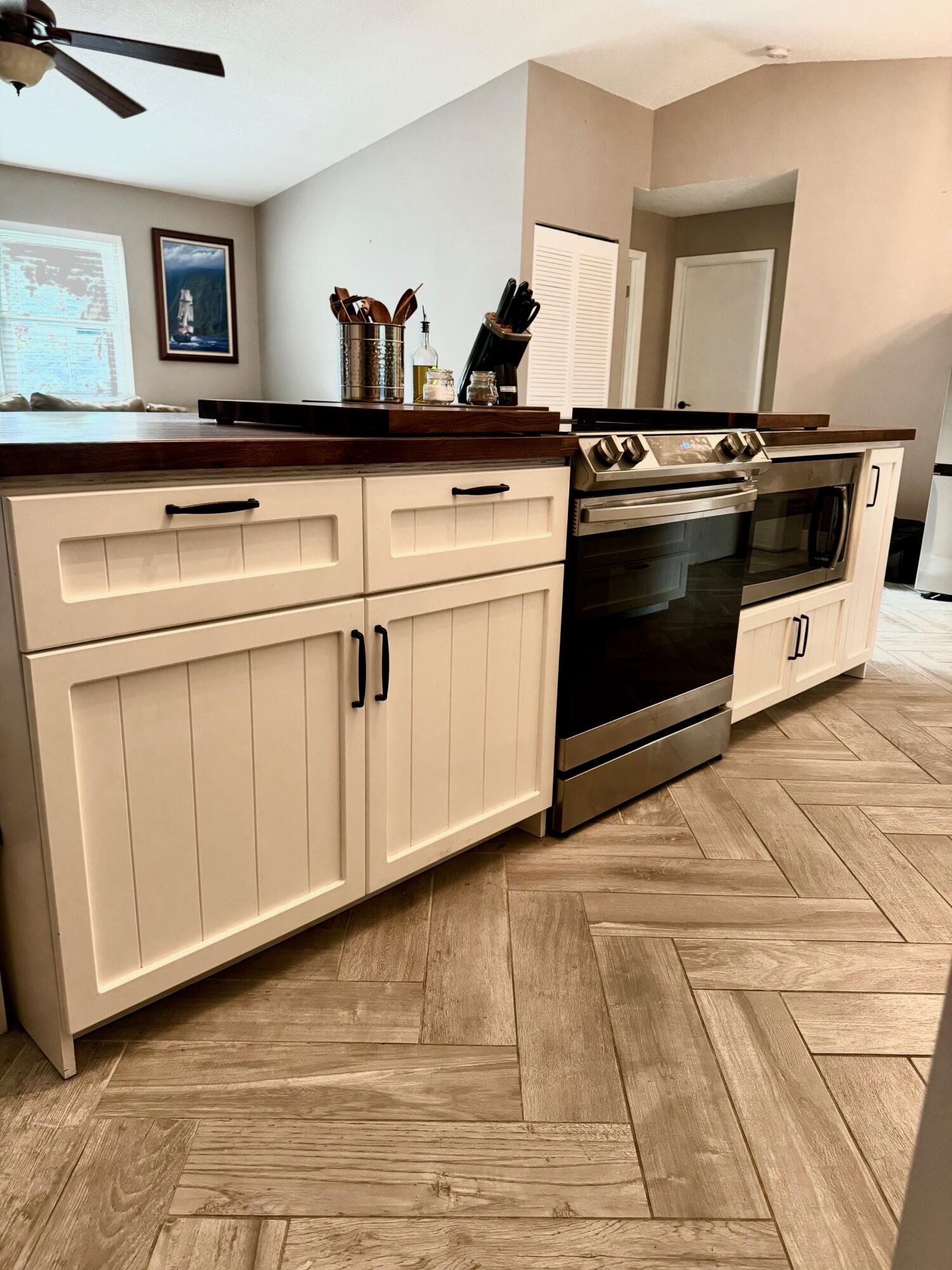 19000 SE Robert Drive