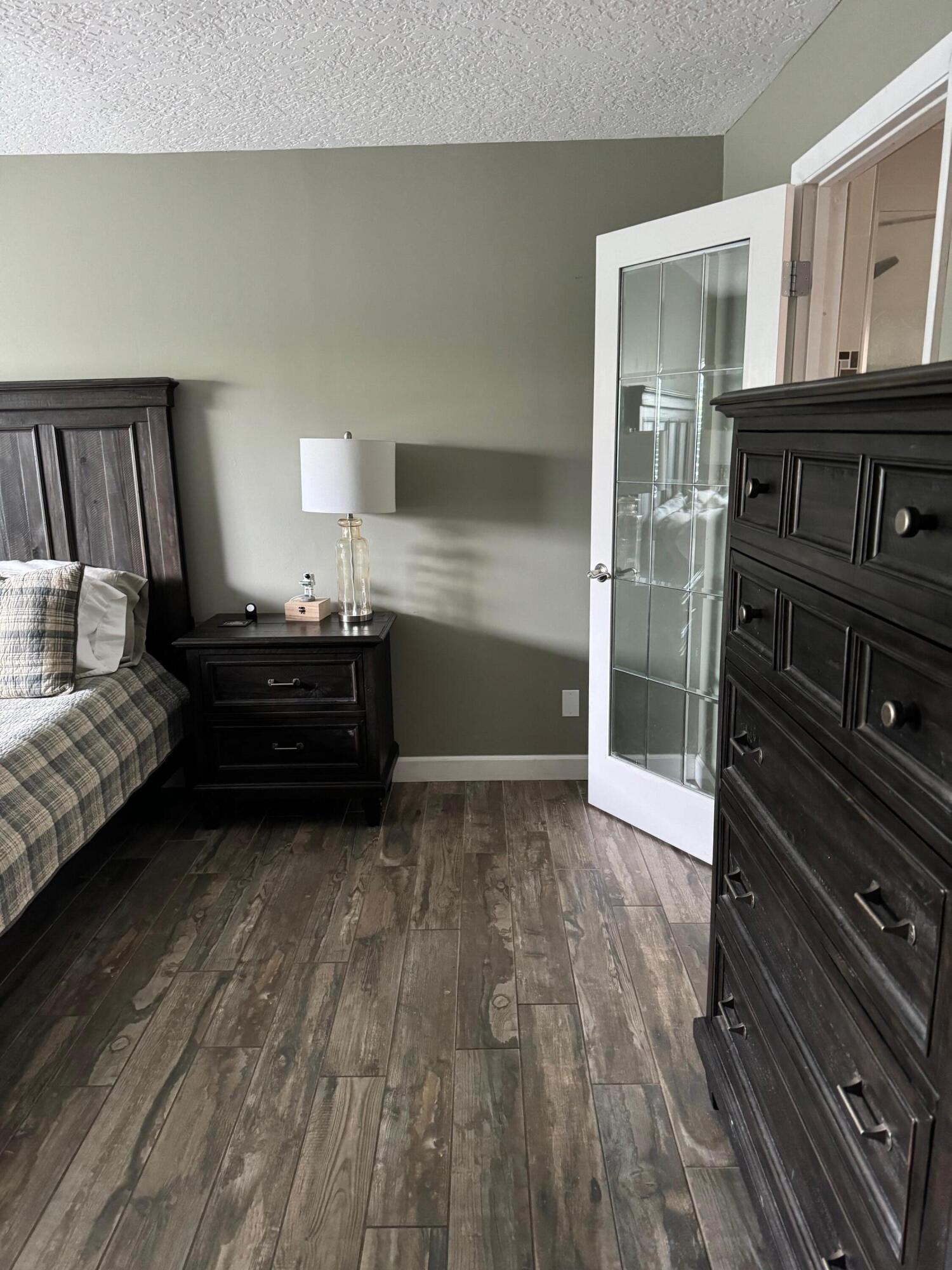 19000 SE Robert Drive