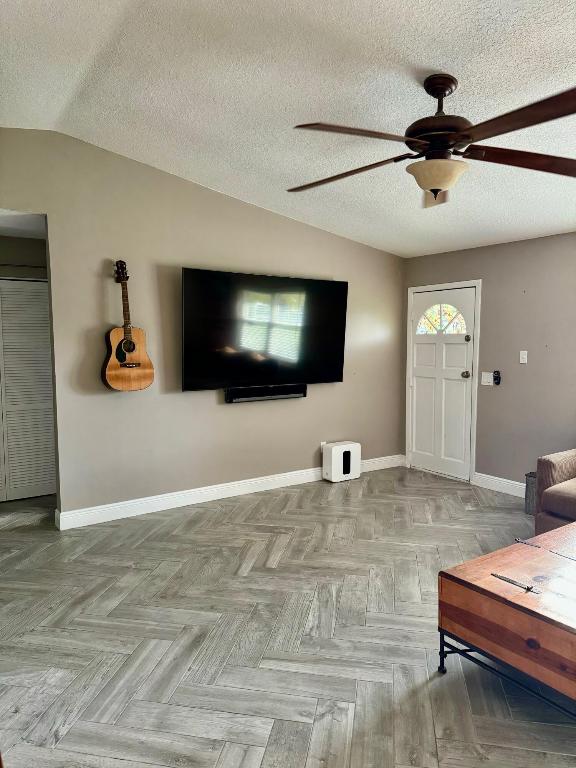 19000 SE Robert Drive