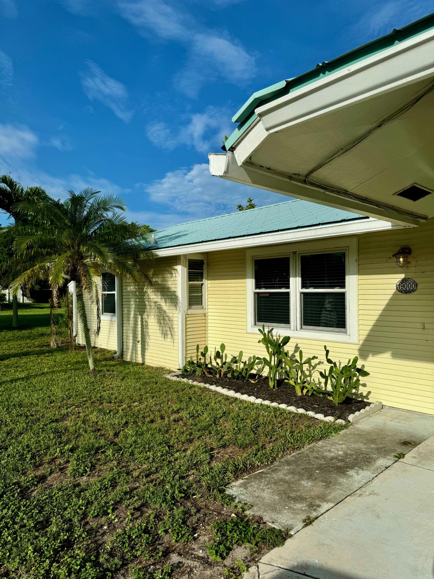 19000 SE Robert Drive