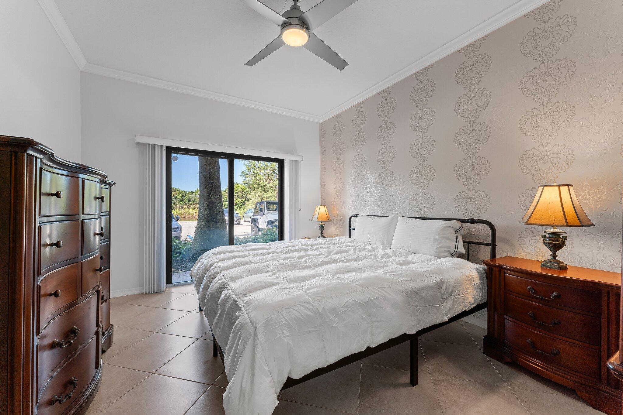 4903 Midtown Lane 3116