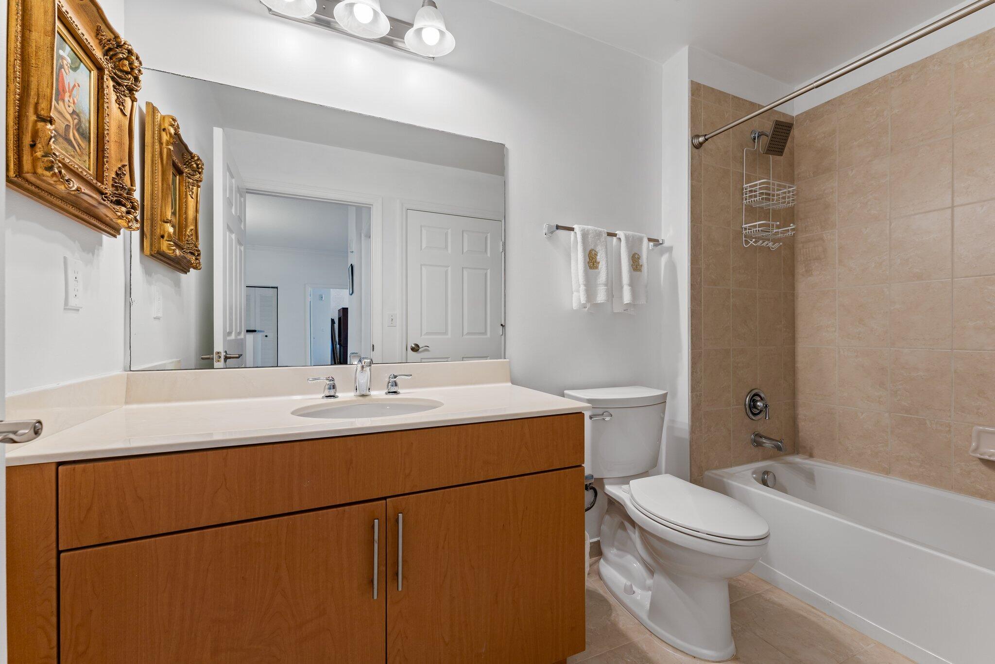 4903 Midtown Lane 3116