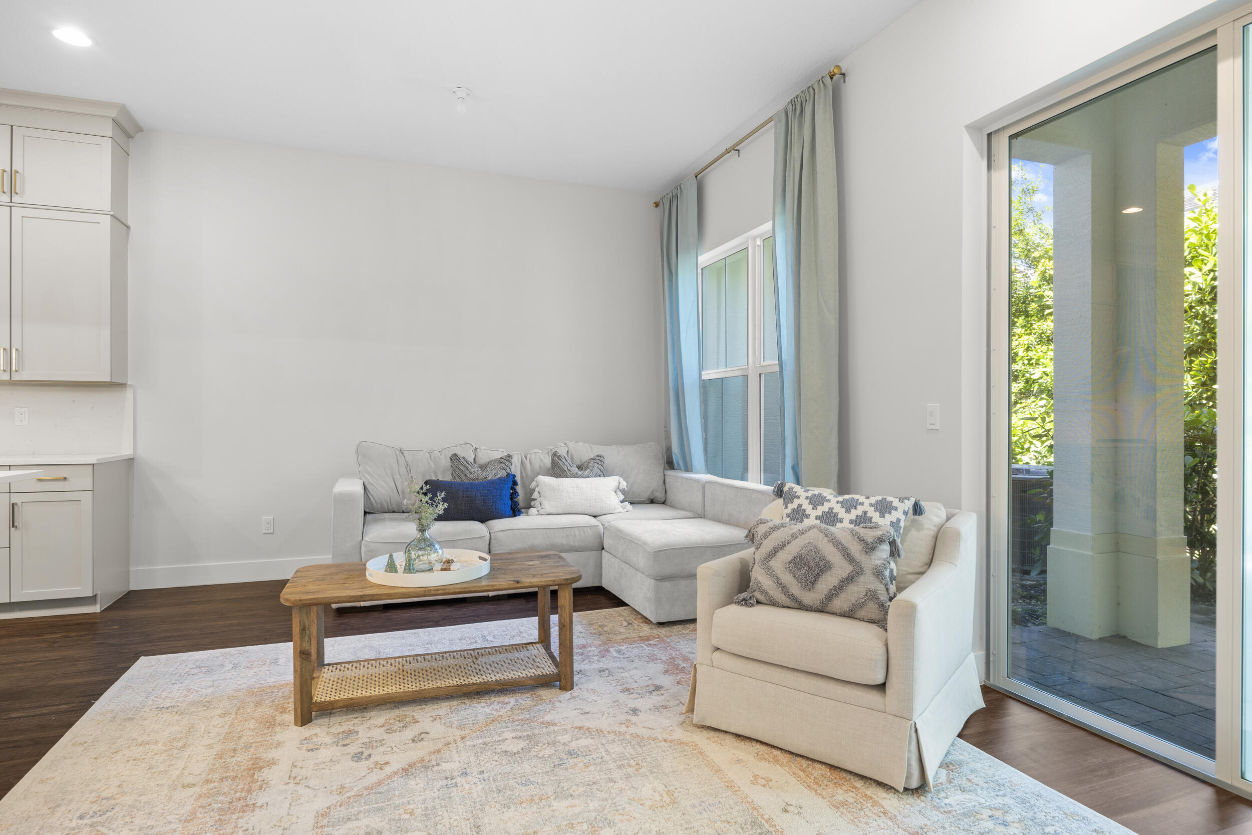 4809 Pointe Midtown Road