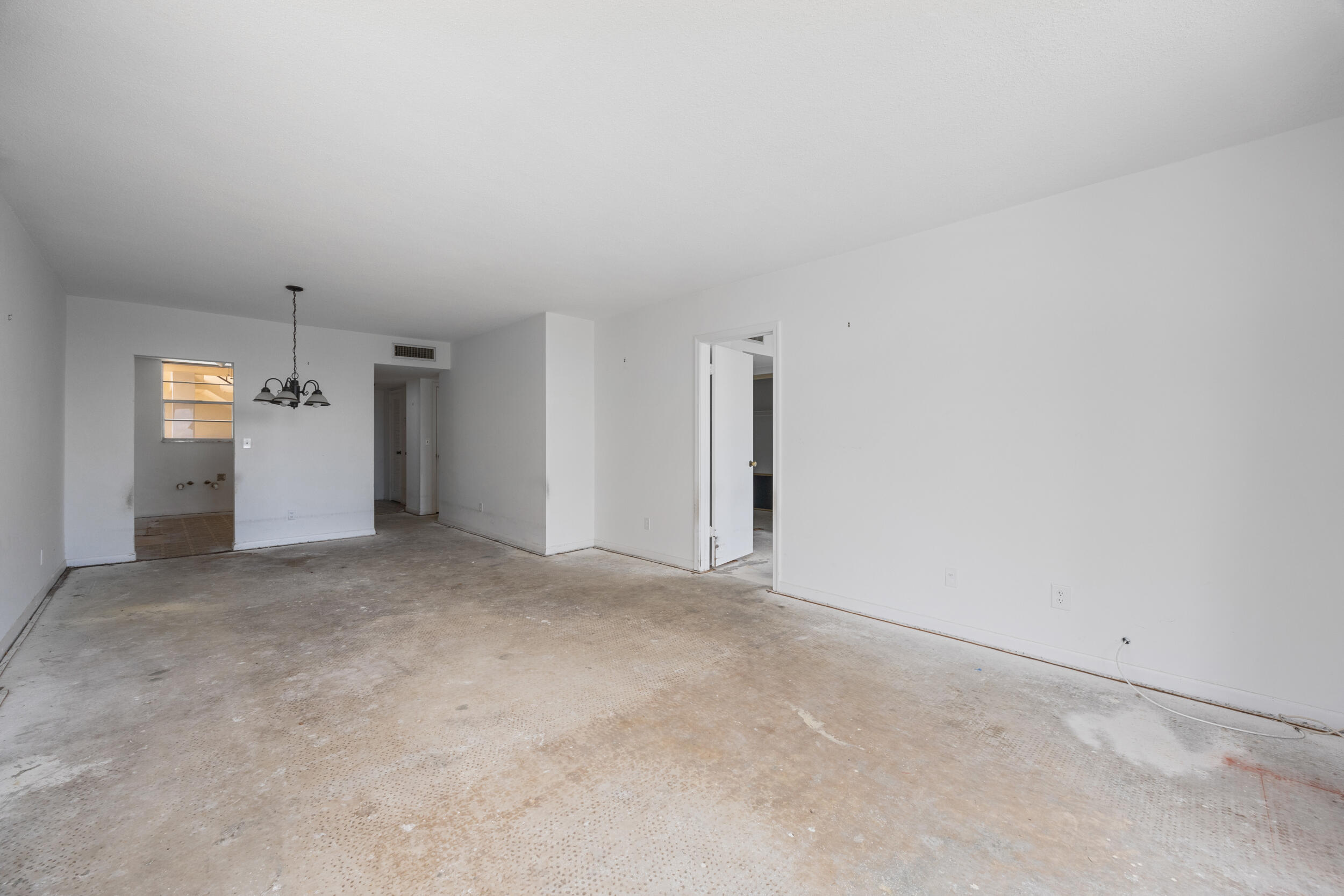 100 Paradise Harbour Boulevard 412