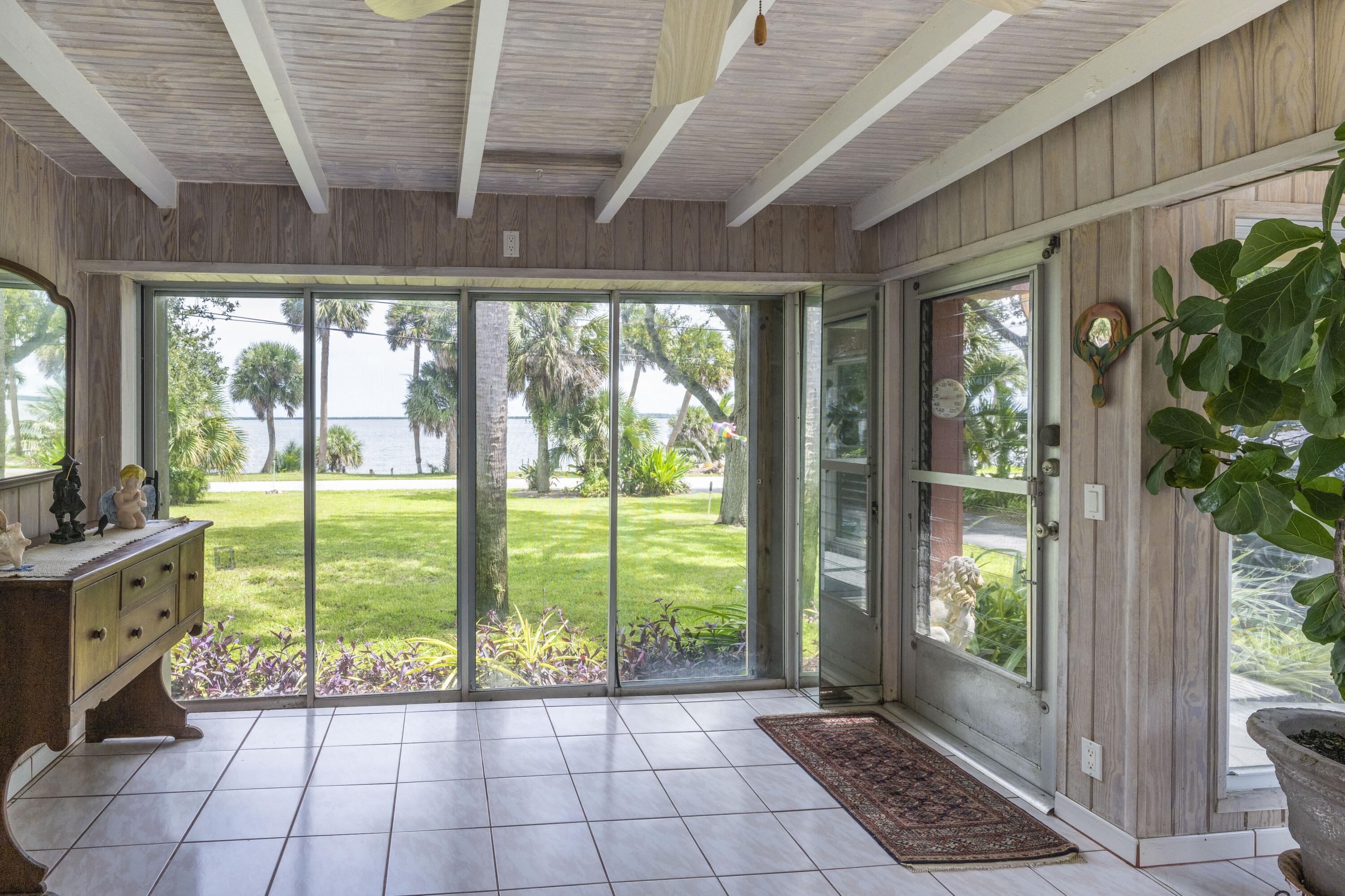 3135 S Indian River Drive