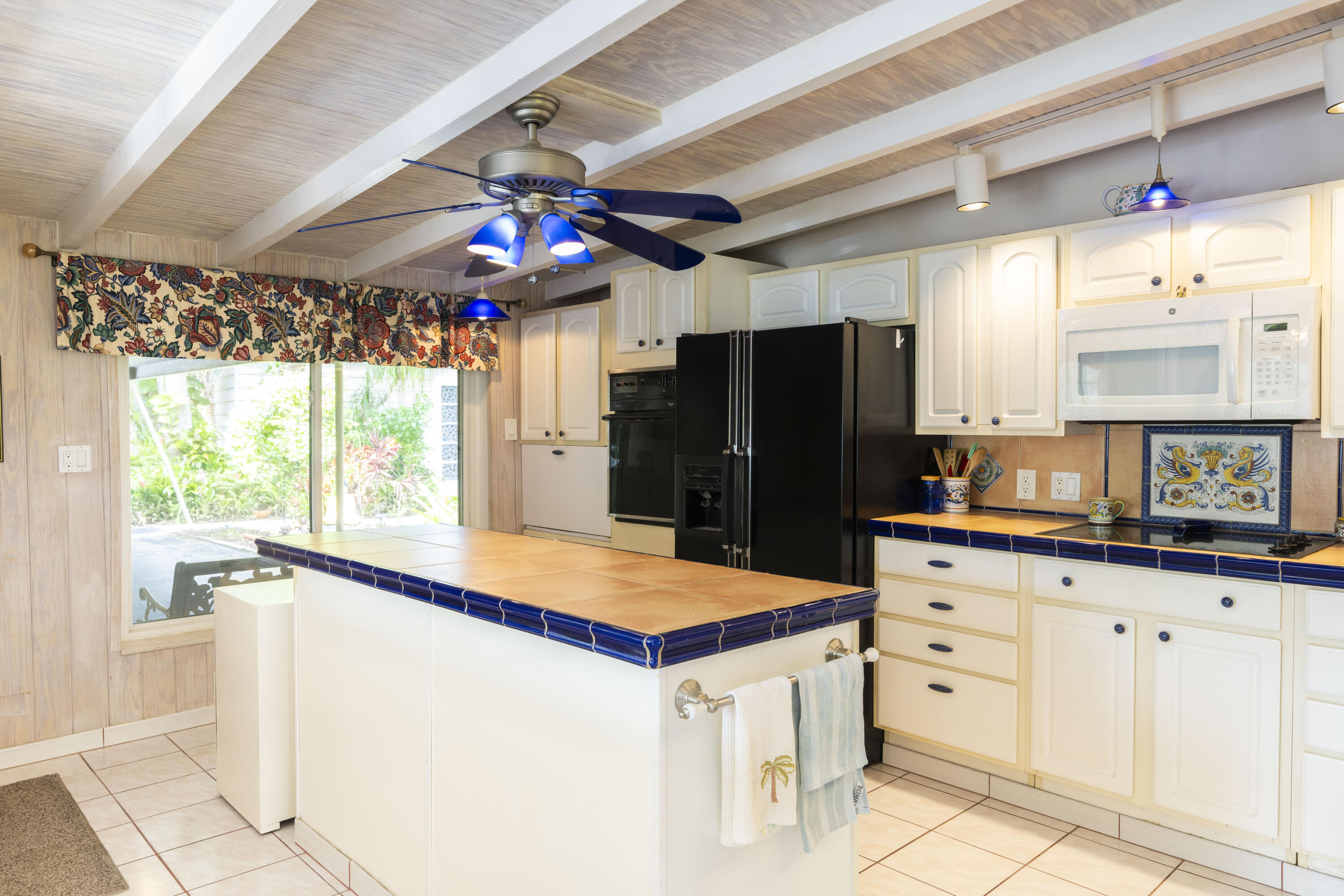 3135 S Indian River Drive