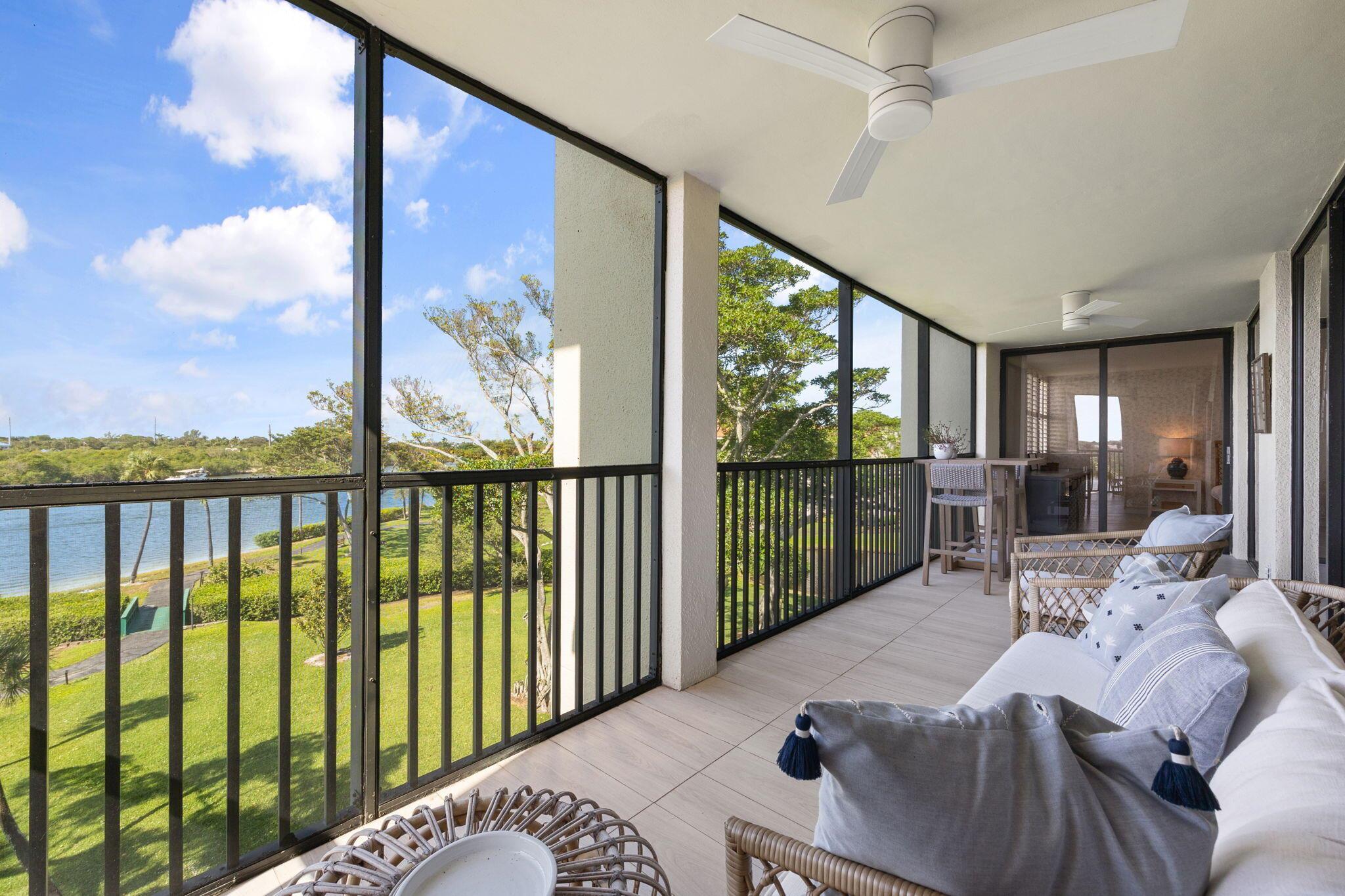 1000 N Us Highway 1 An402