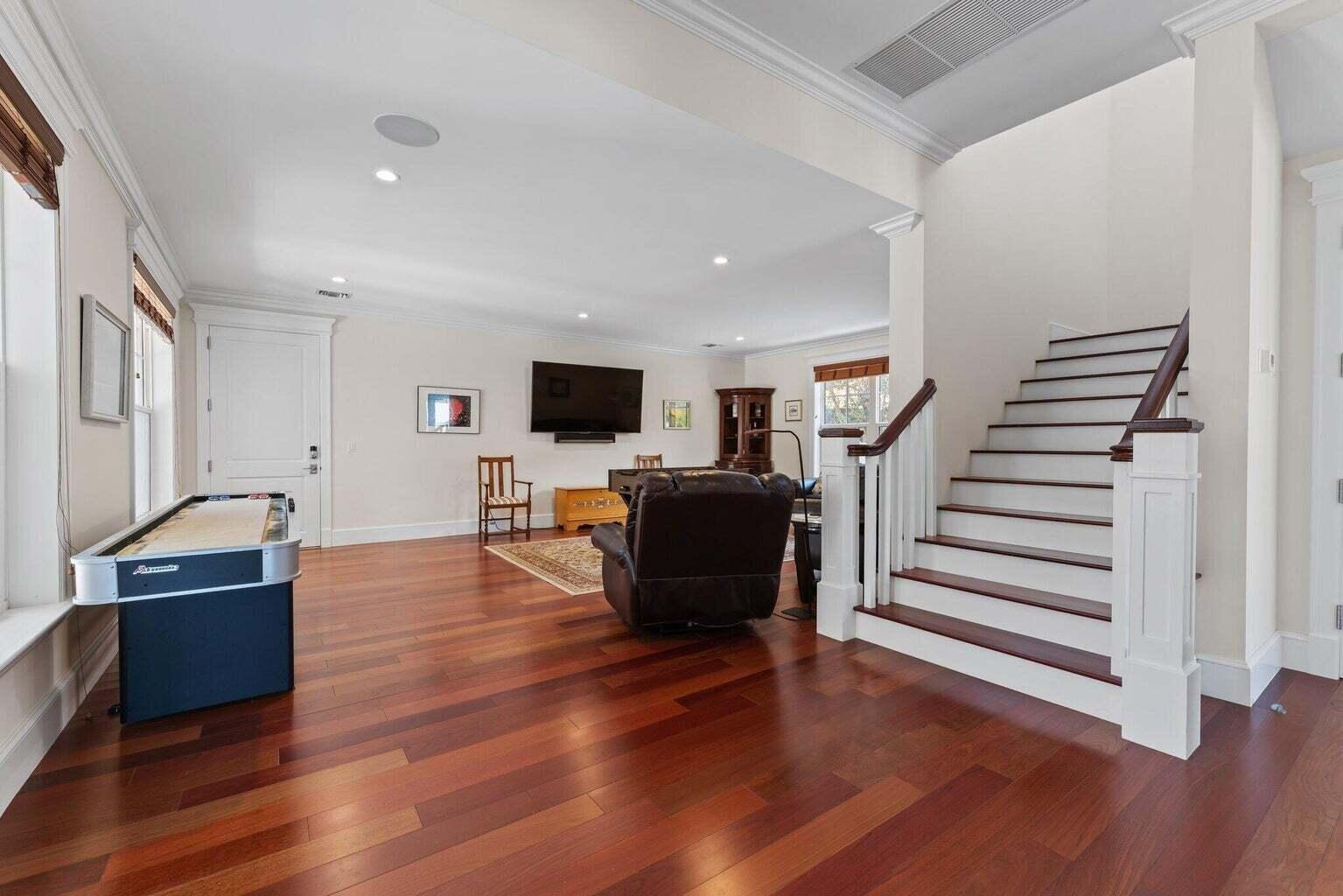 5874 Pennock Point Road