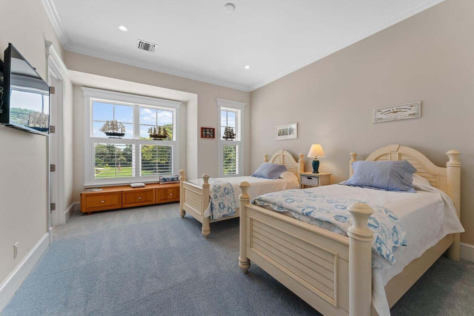 5874 Pennock Point Road