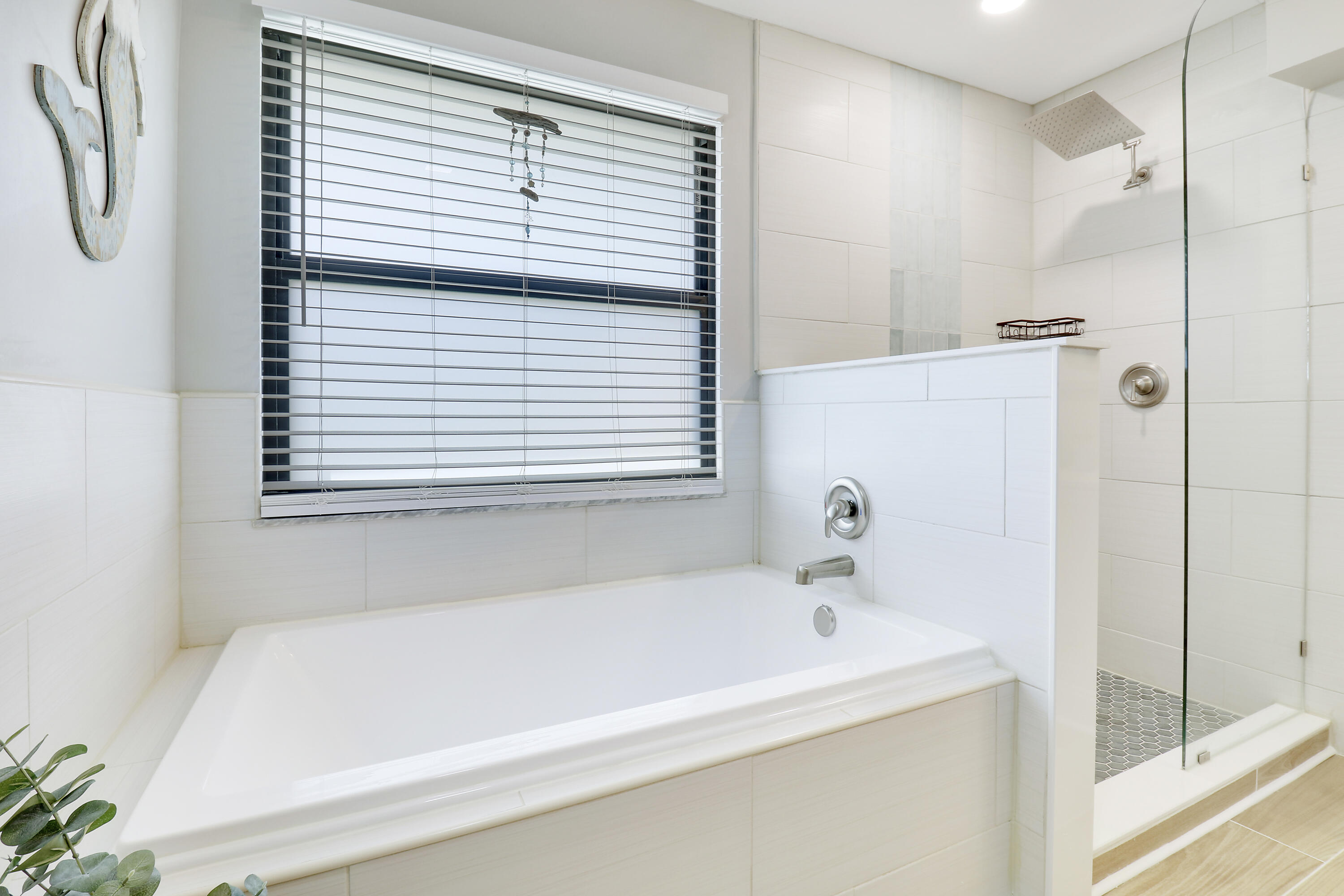 2556 SW Danbury Street