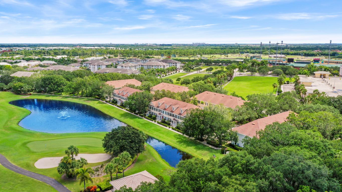 1566 Grande Cull Way