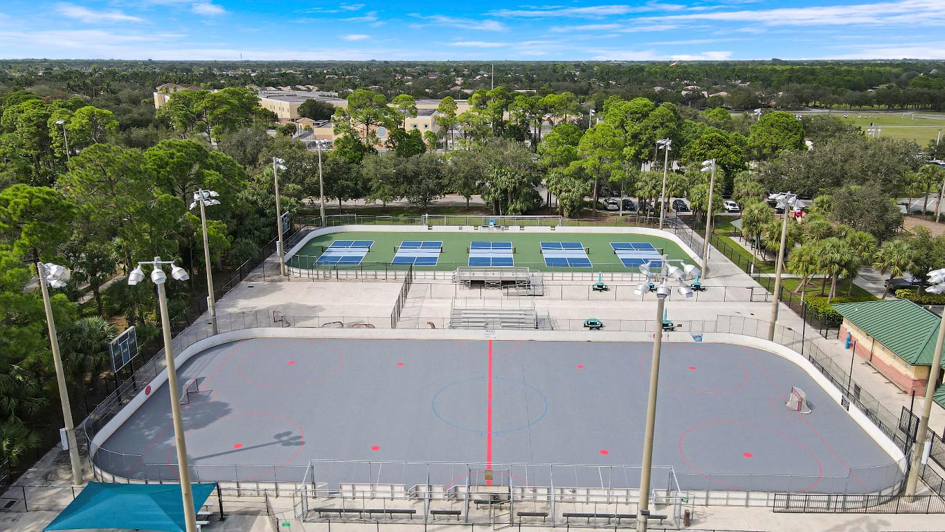 1566 Grande Cull Way