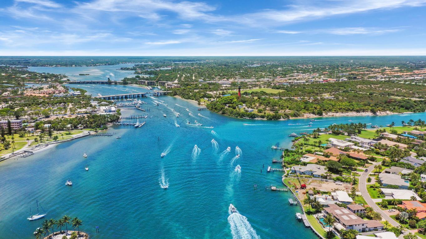 1566 Grande Cull Way