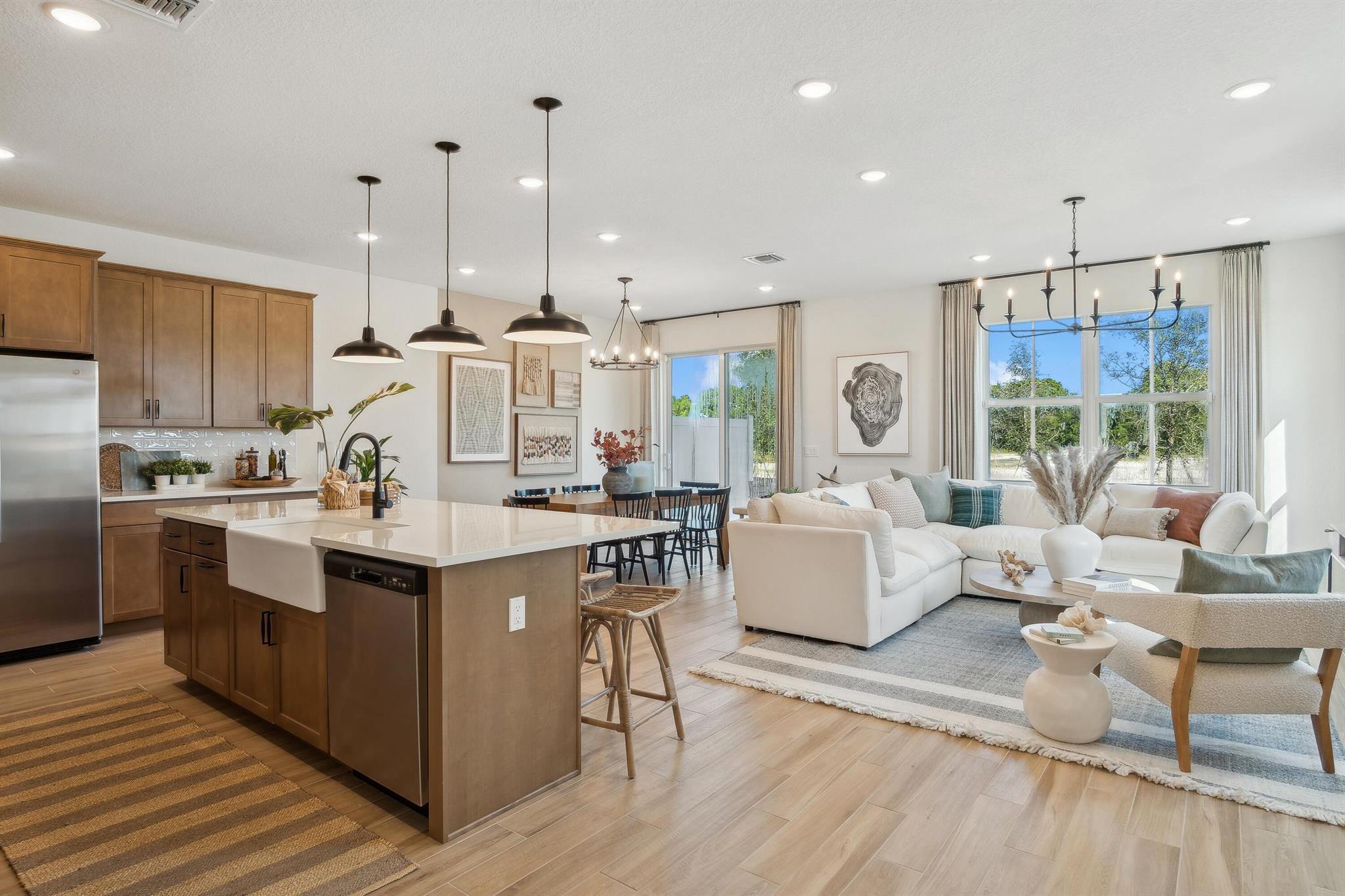 102 SE Birch Terrace 1368