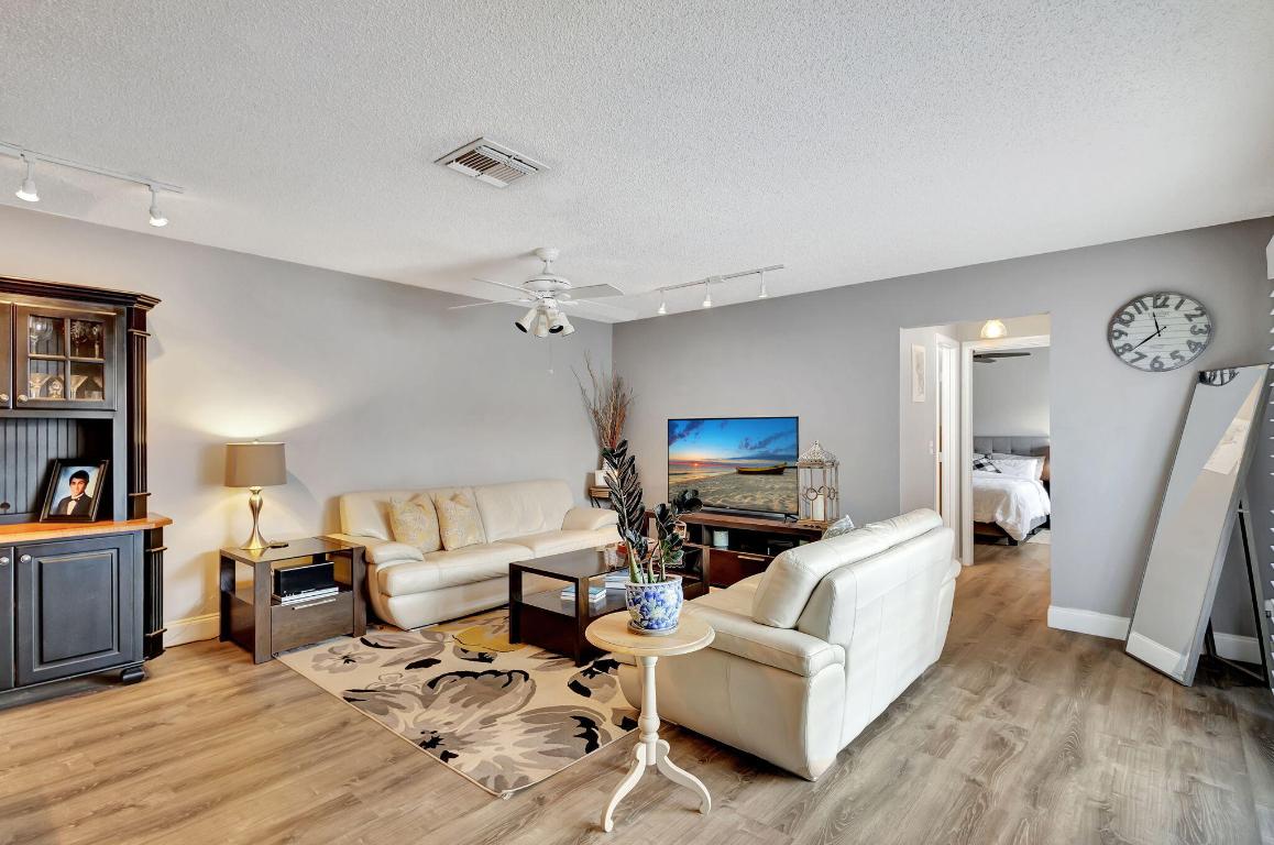 114 Bent Arrow Drive A