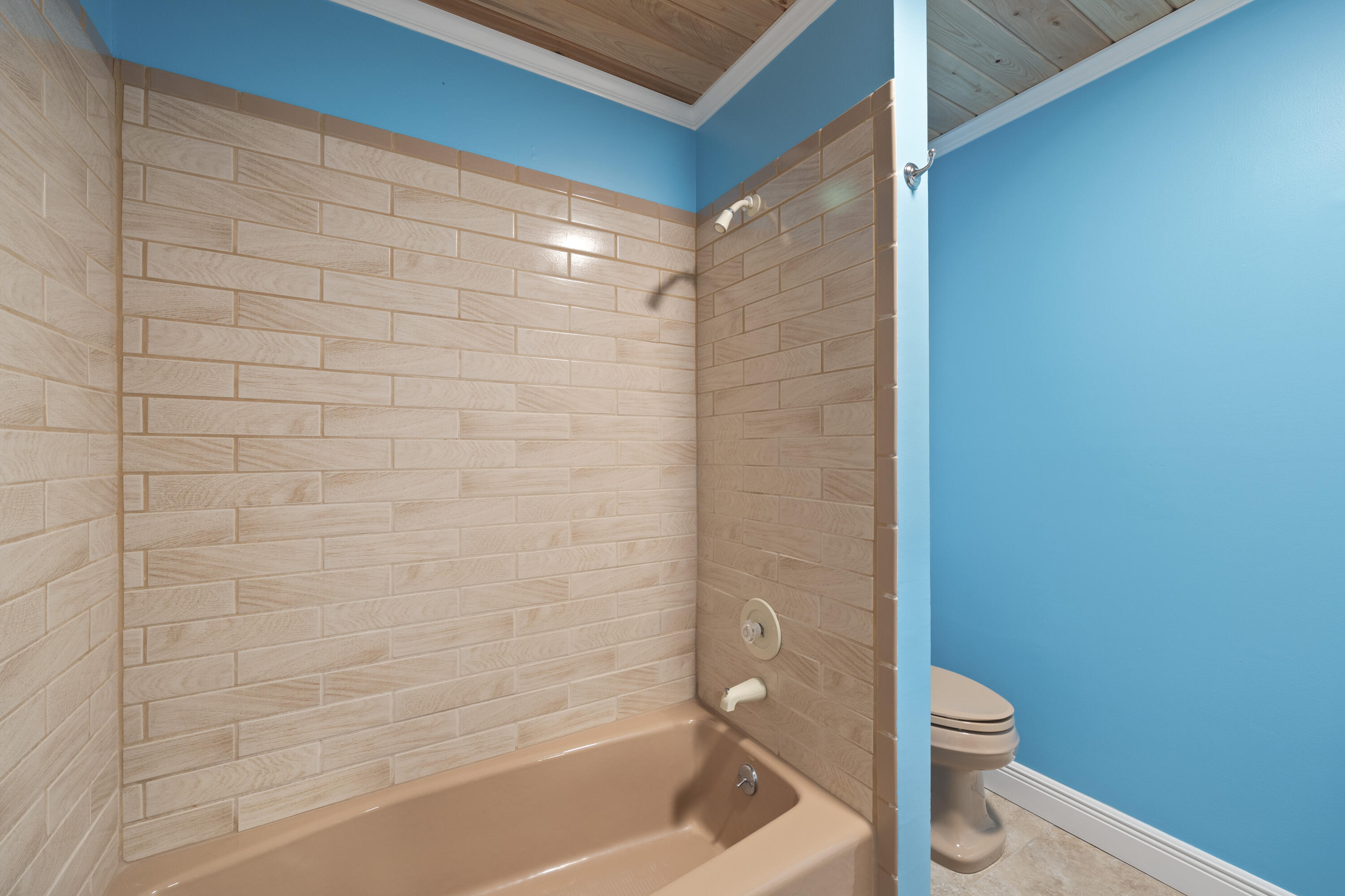 1254 Holly Cove Drive