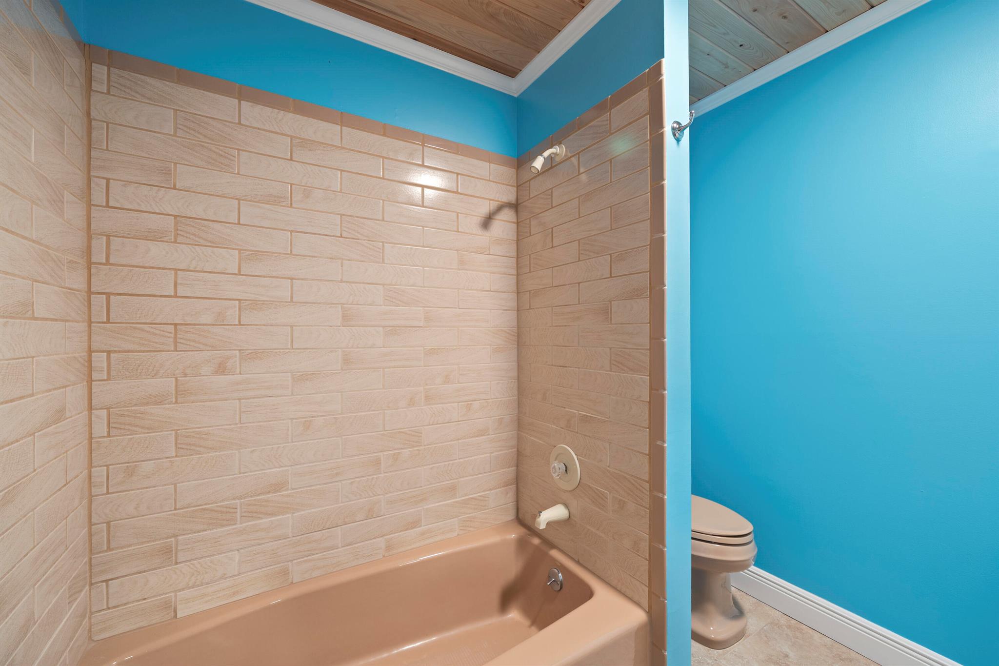 1254 Holly Cove Drive