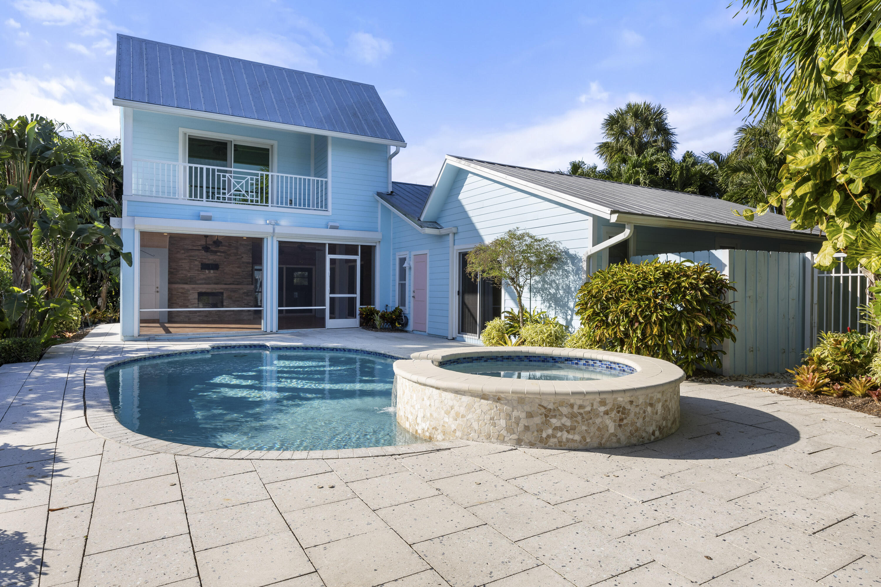 1254 Holly Cove Drive