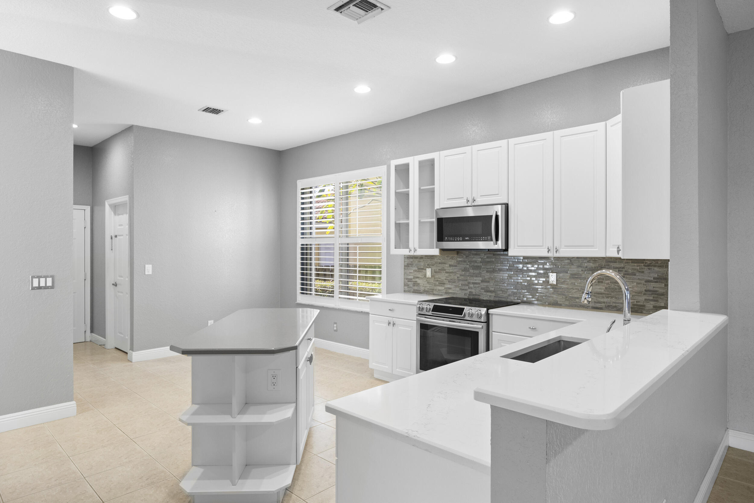 129 Magnolia Way