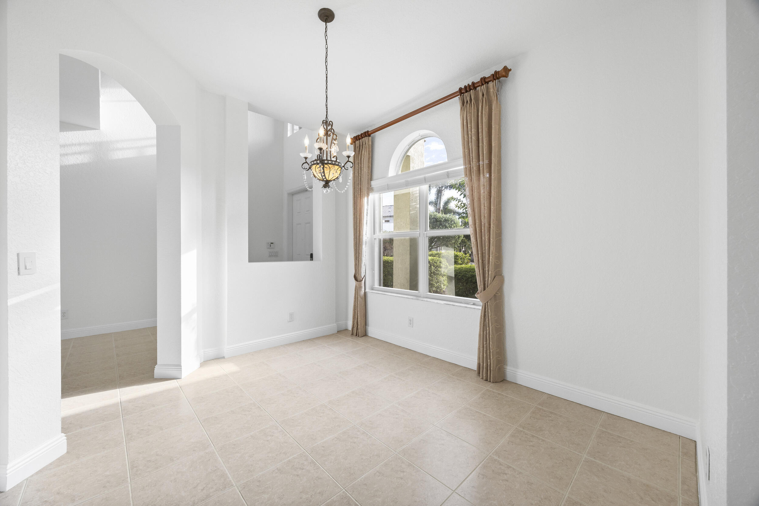 129 Magnolia Way