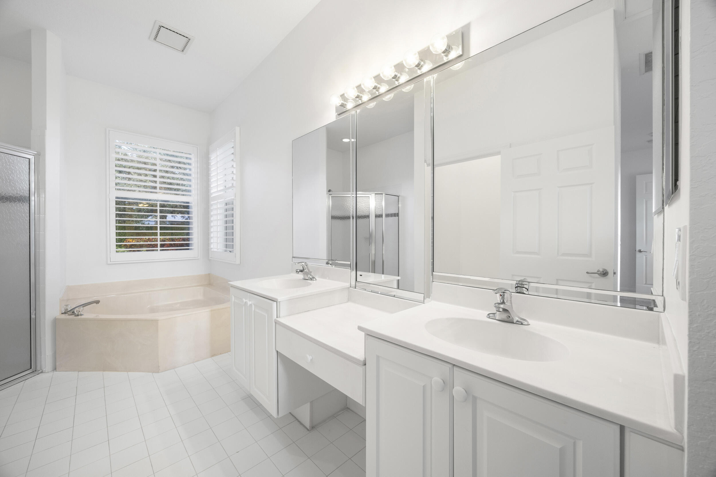 129 Magnolia Way