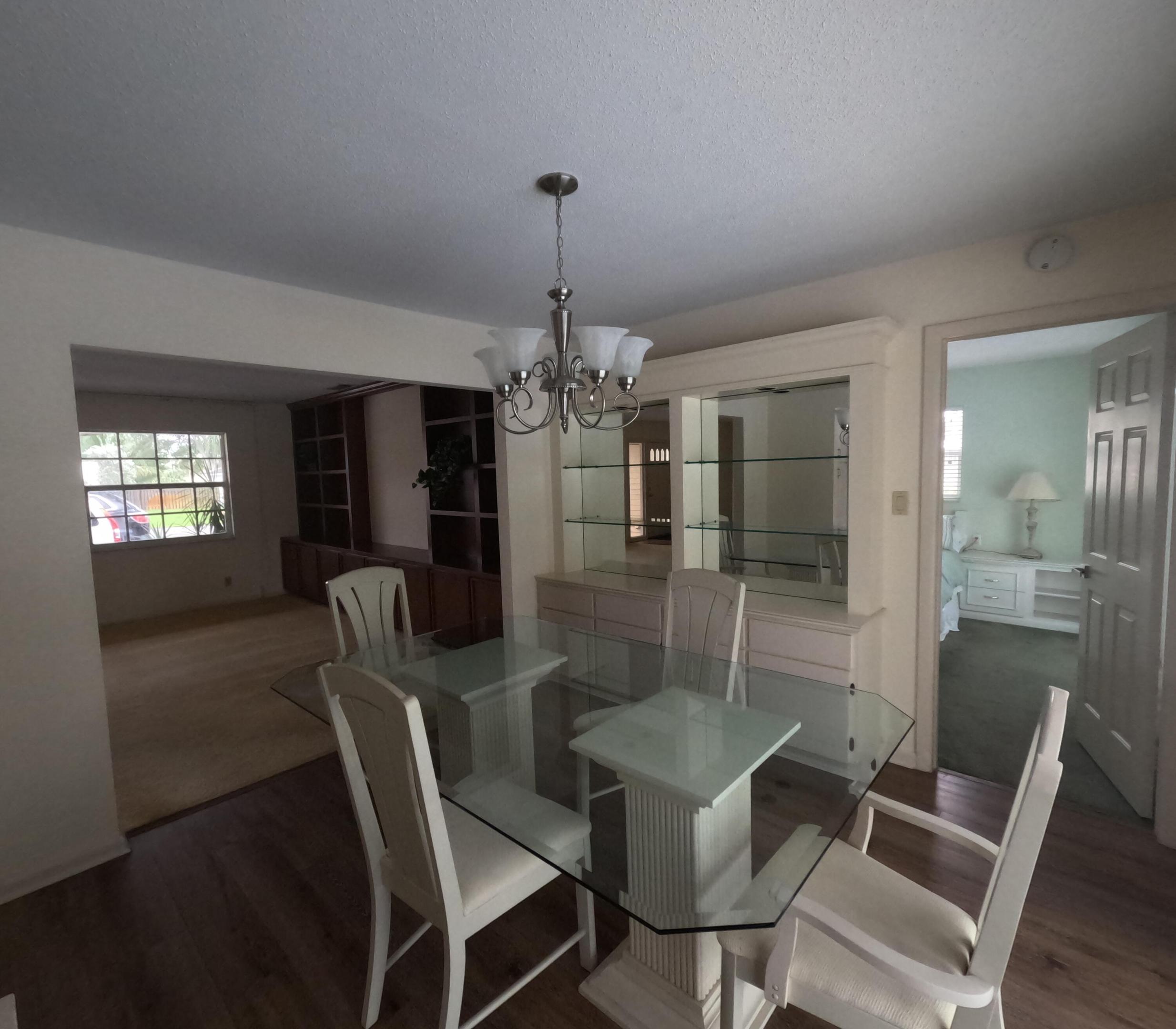 43 Yacht Club Place