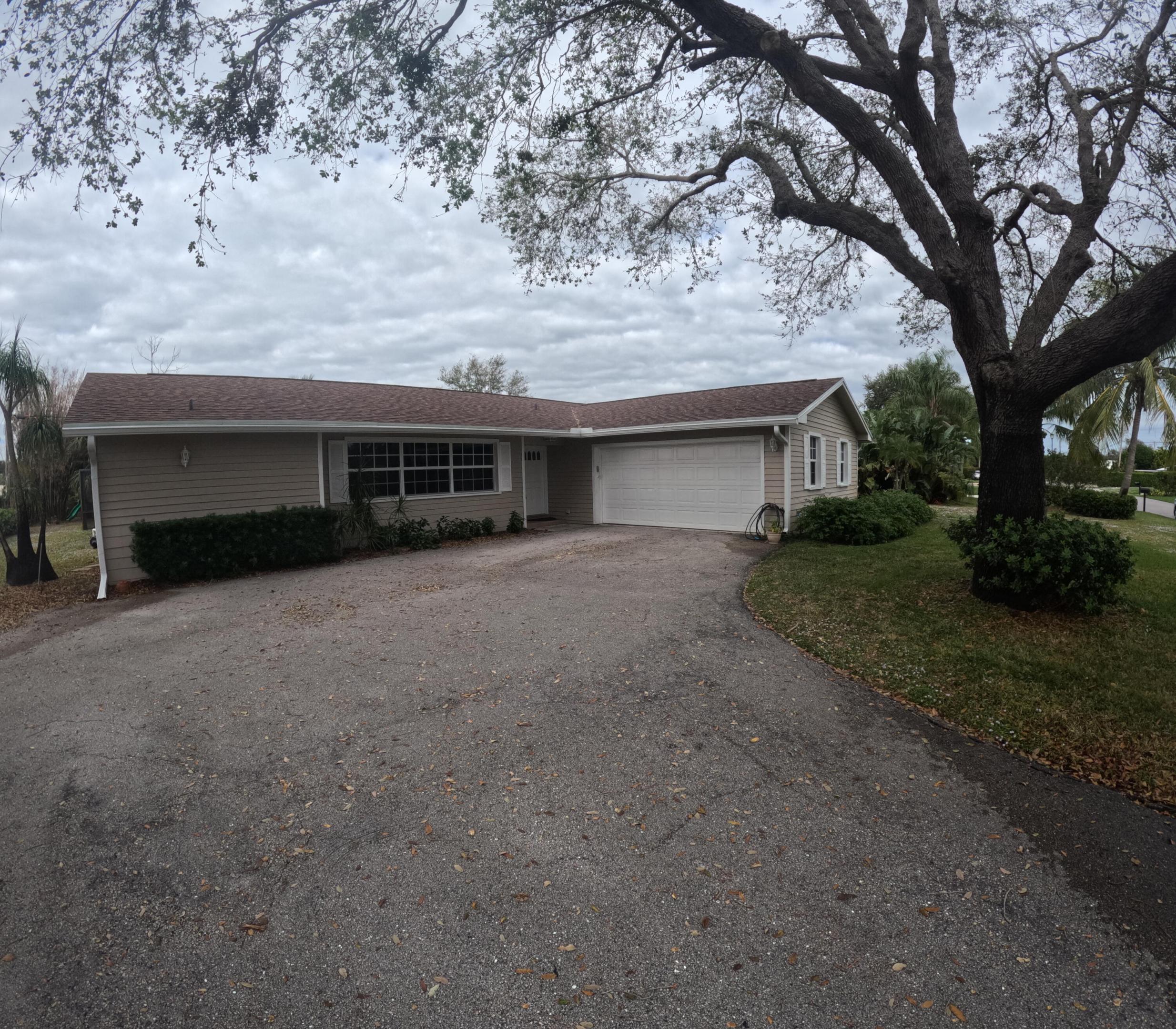 43 Yacht Club Place