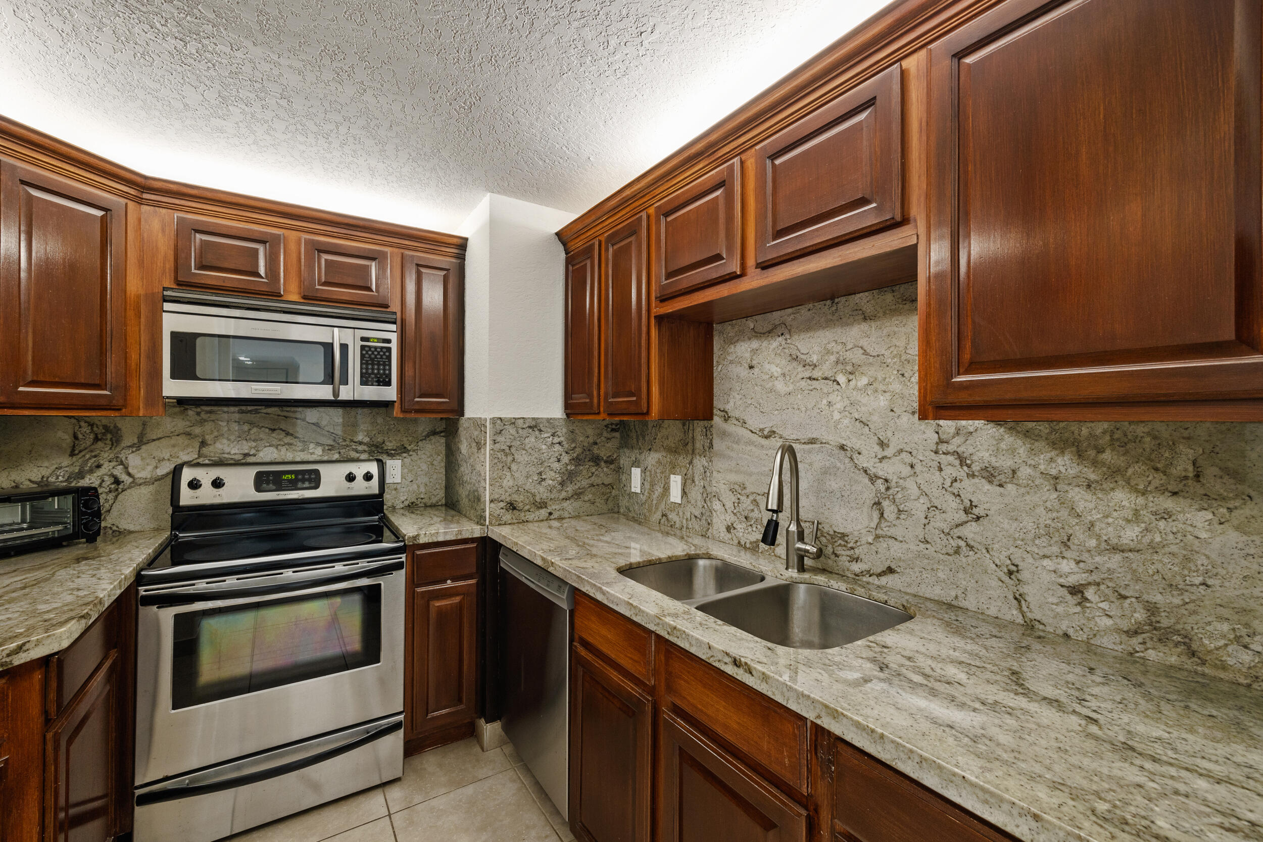 5600 N Flagler Drive 305