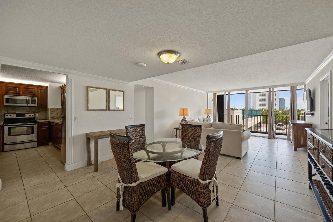 5600 N Flagler Drive 305