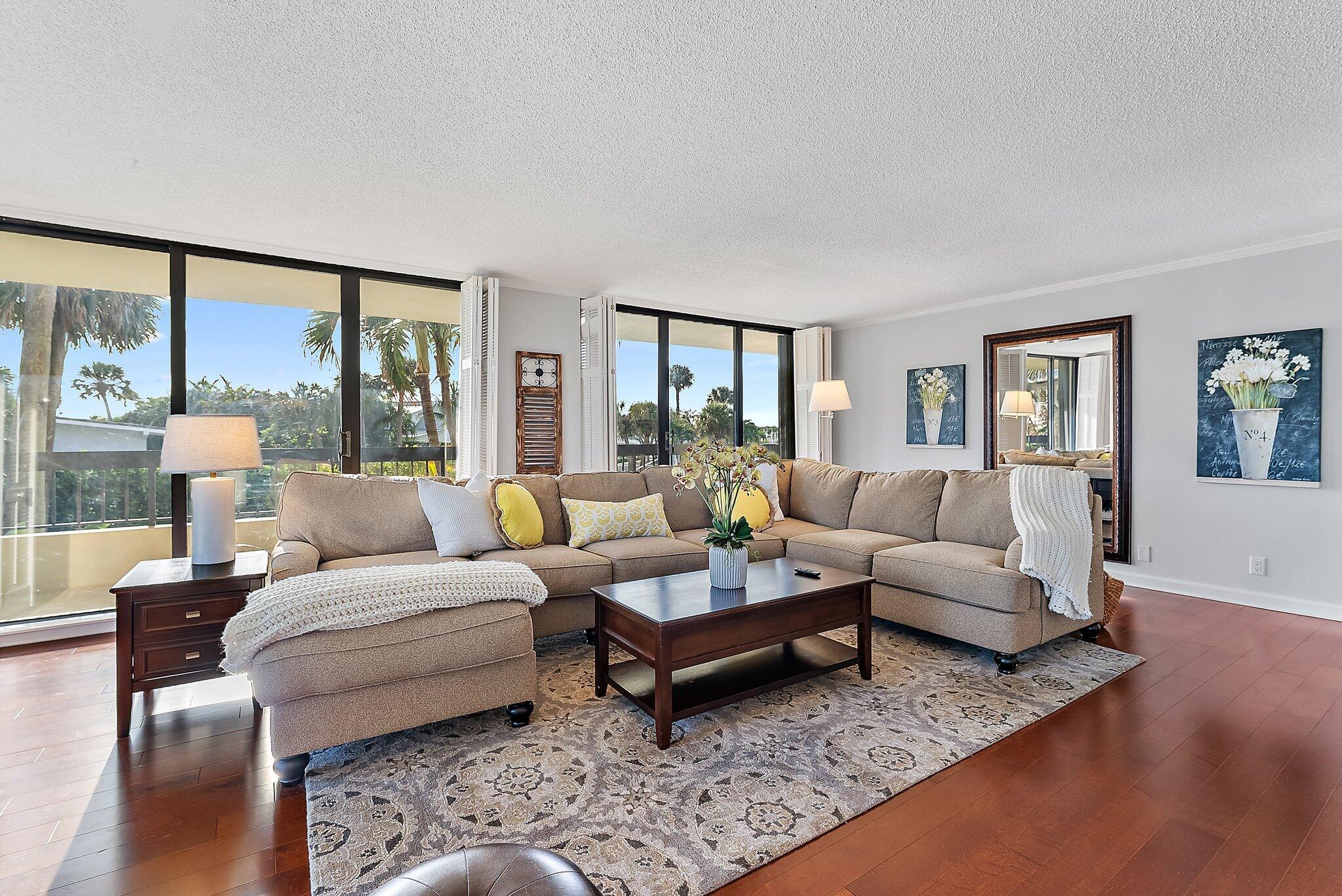 50 Beach 103 Road