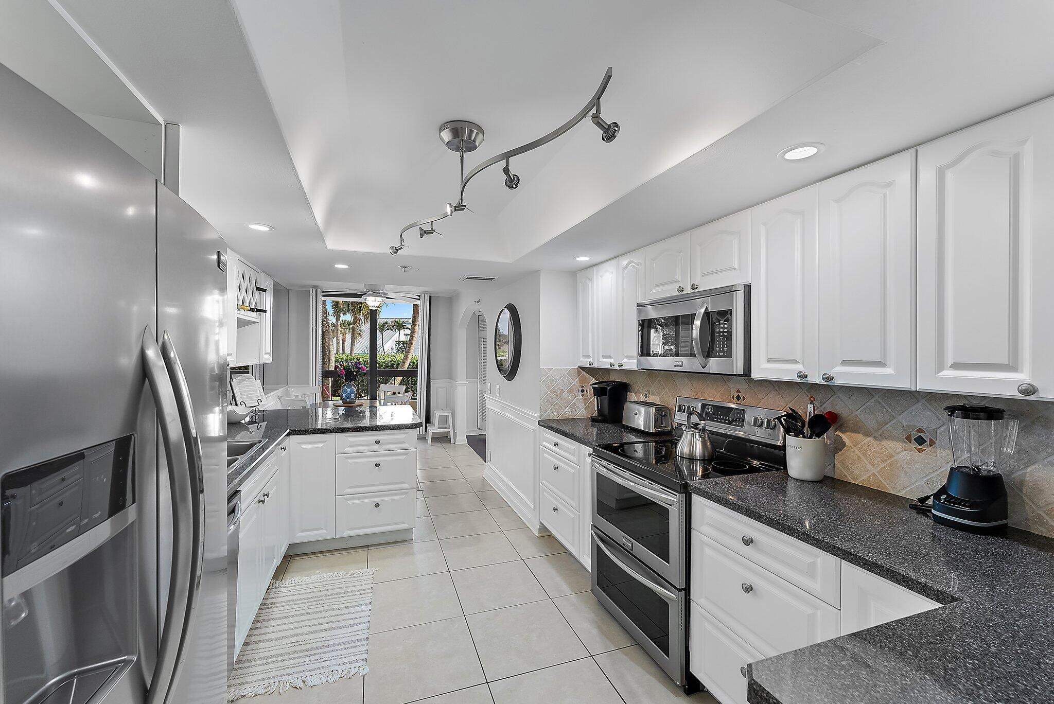 50 Beach 103 Road