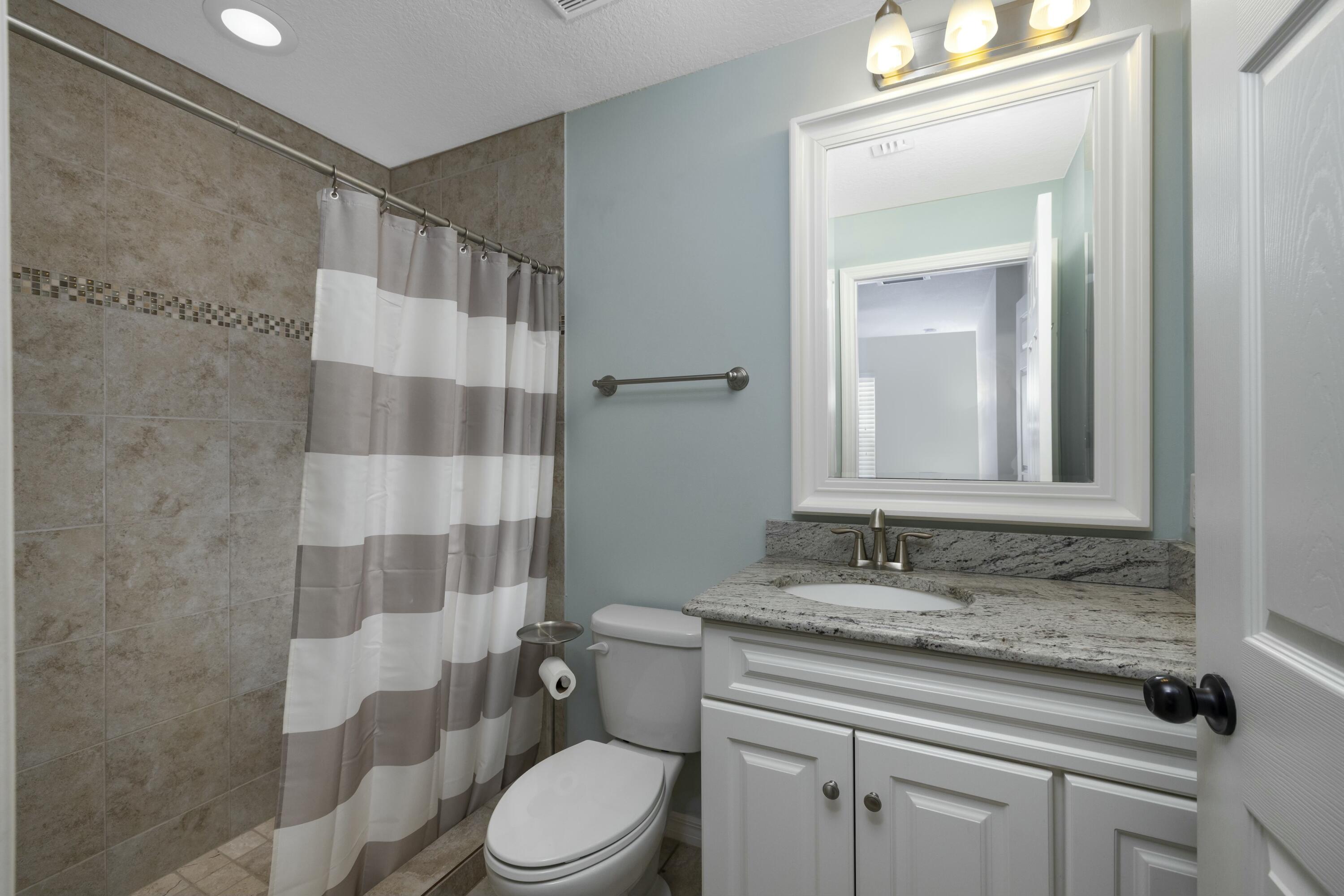 807 SW 28th Street