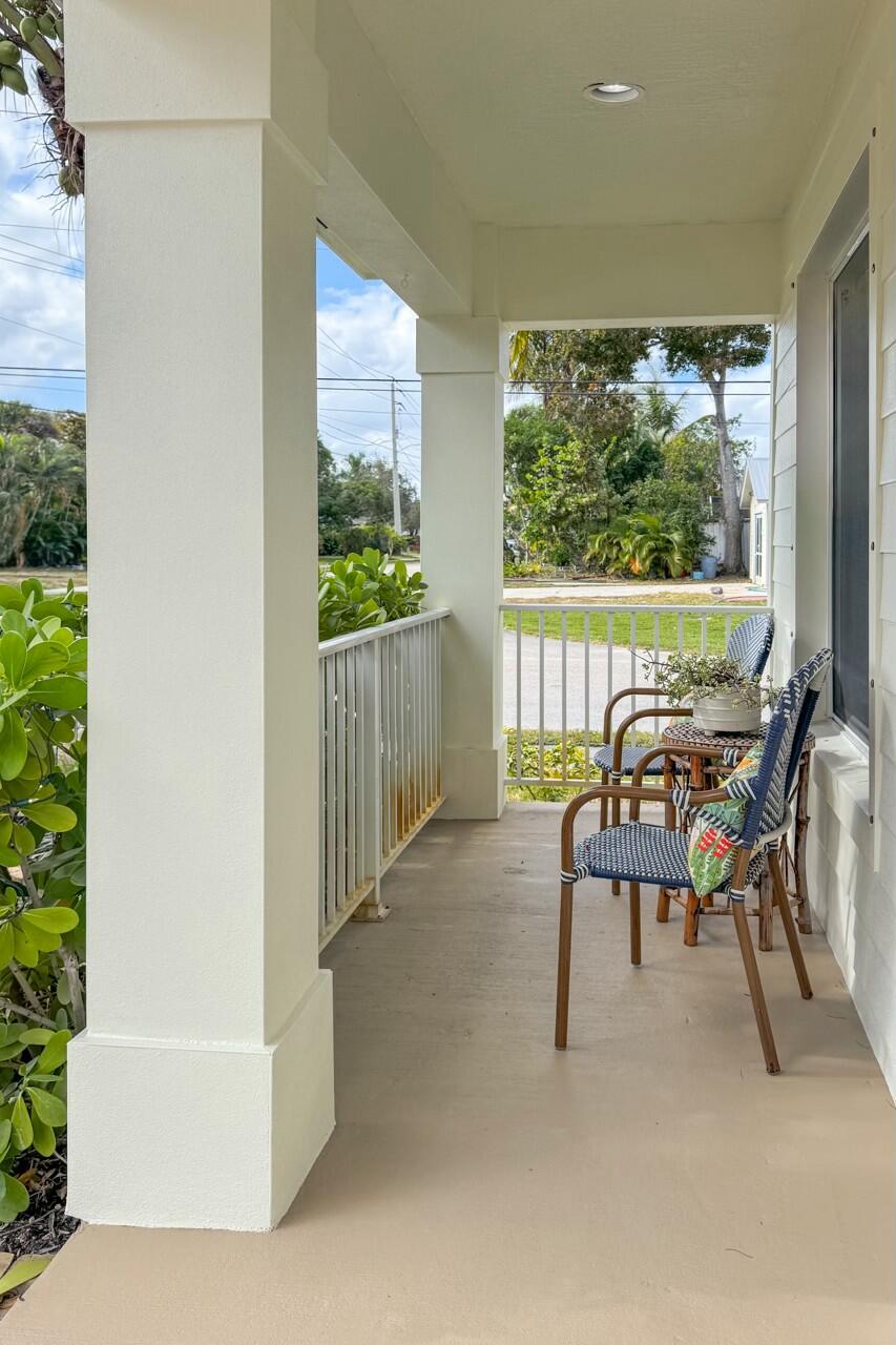 807 SW 28th Street