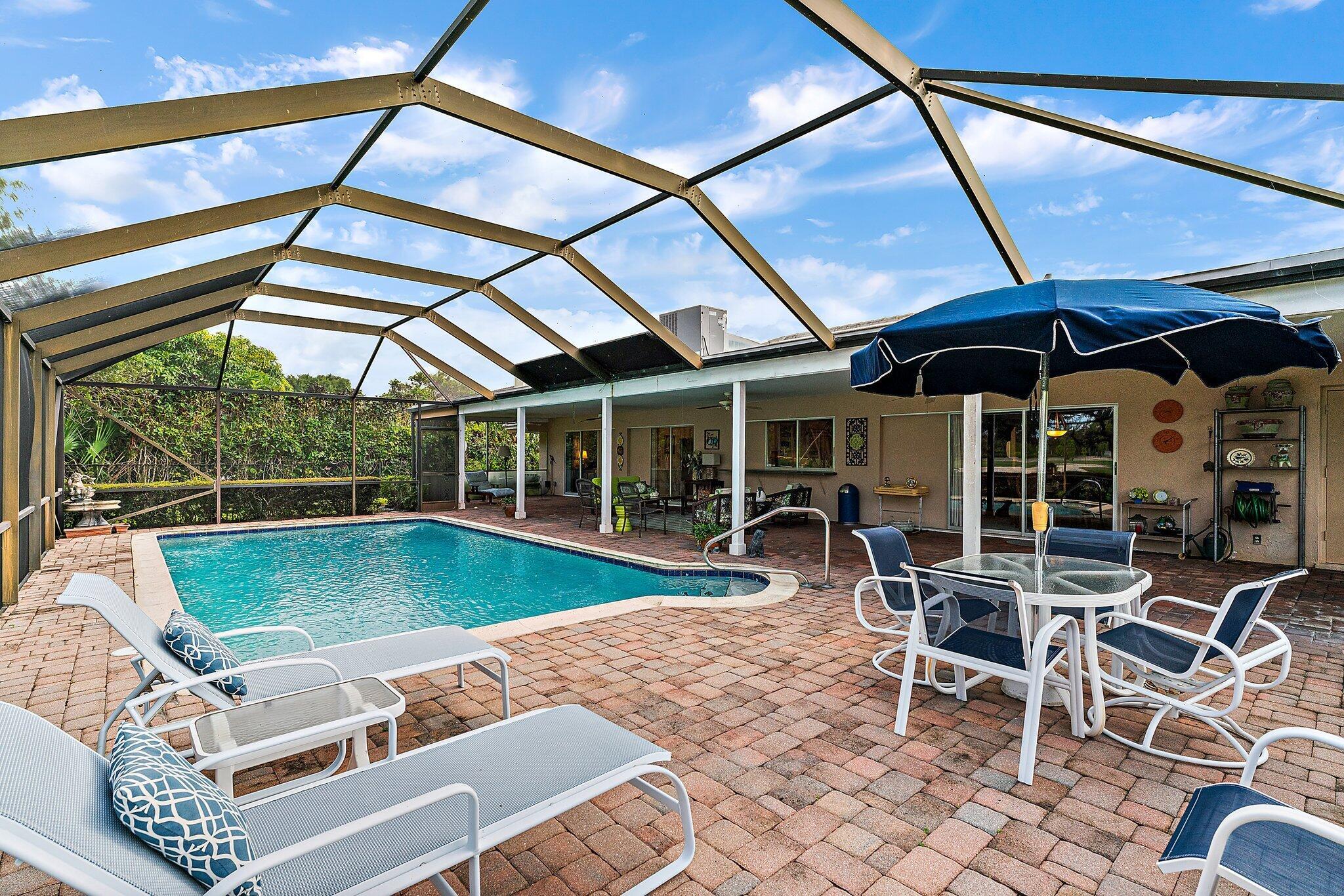 138 SE Turtle Creek Drive