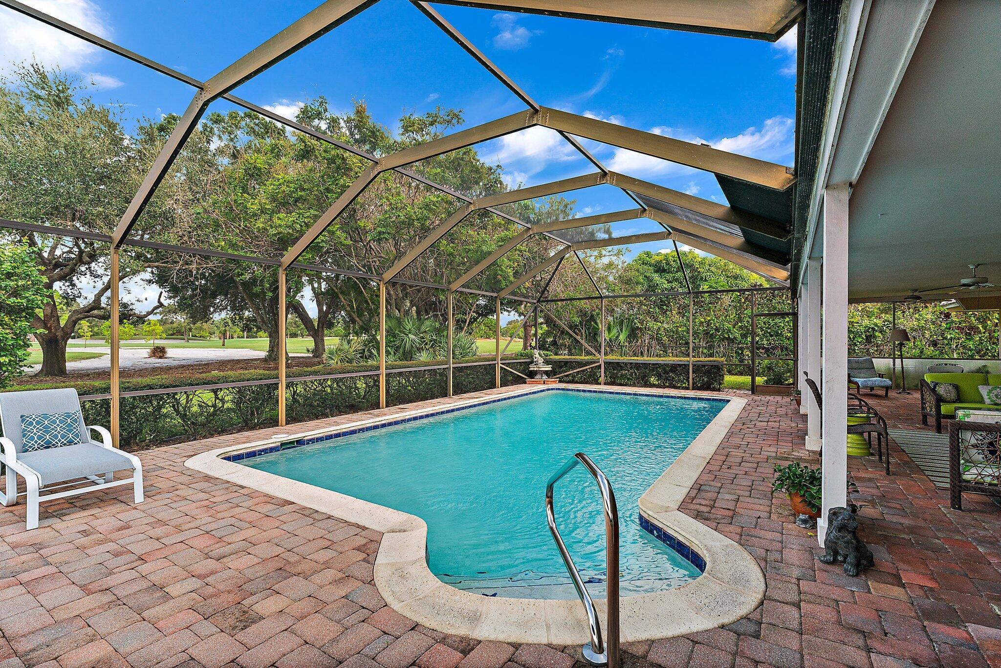 138 SE Turtle Creek Drive