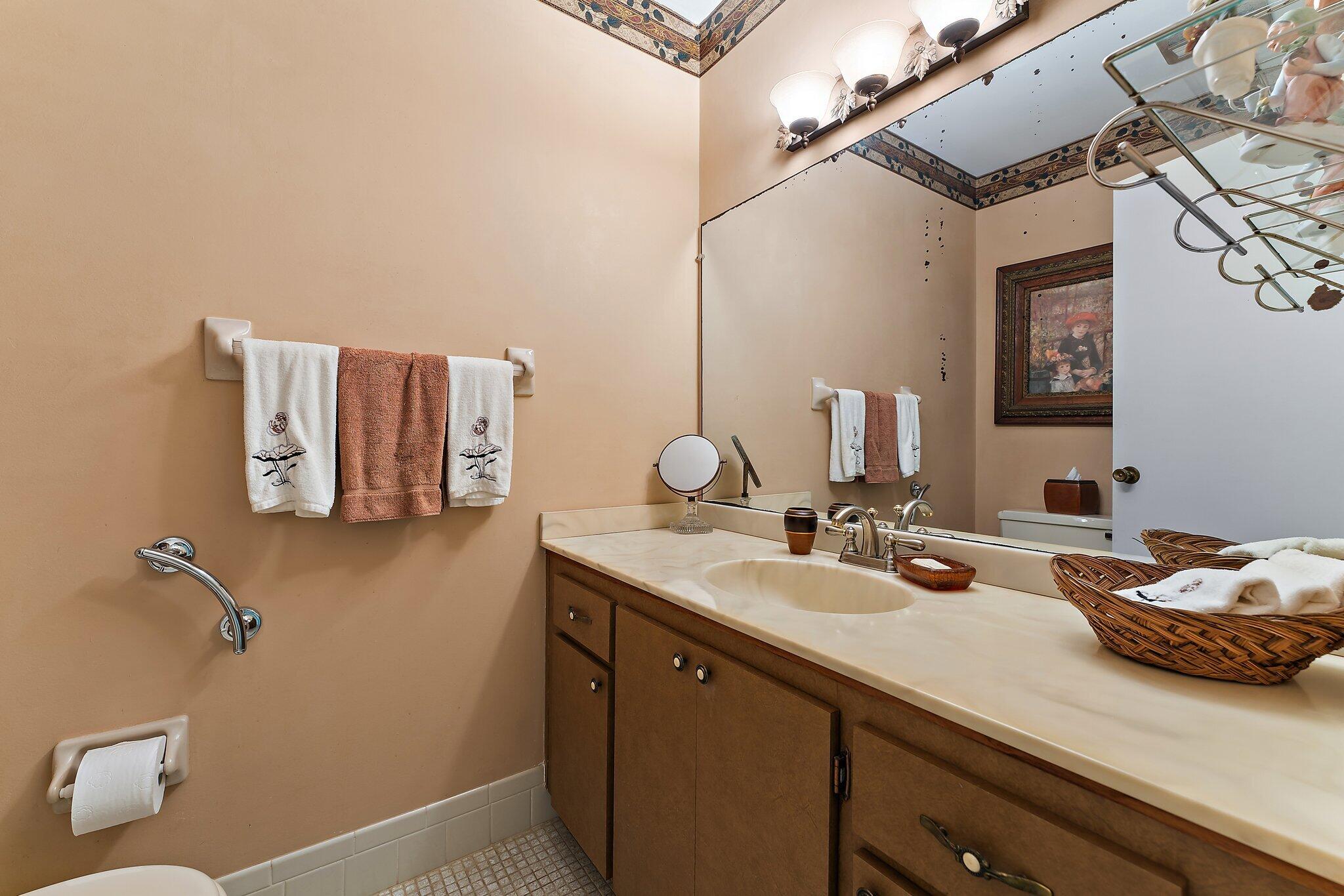 138 SE Turtle Creek Drive