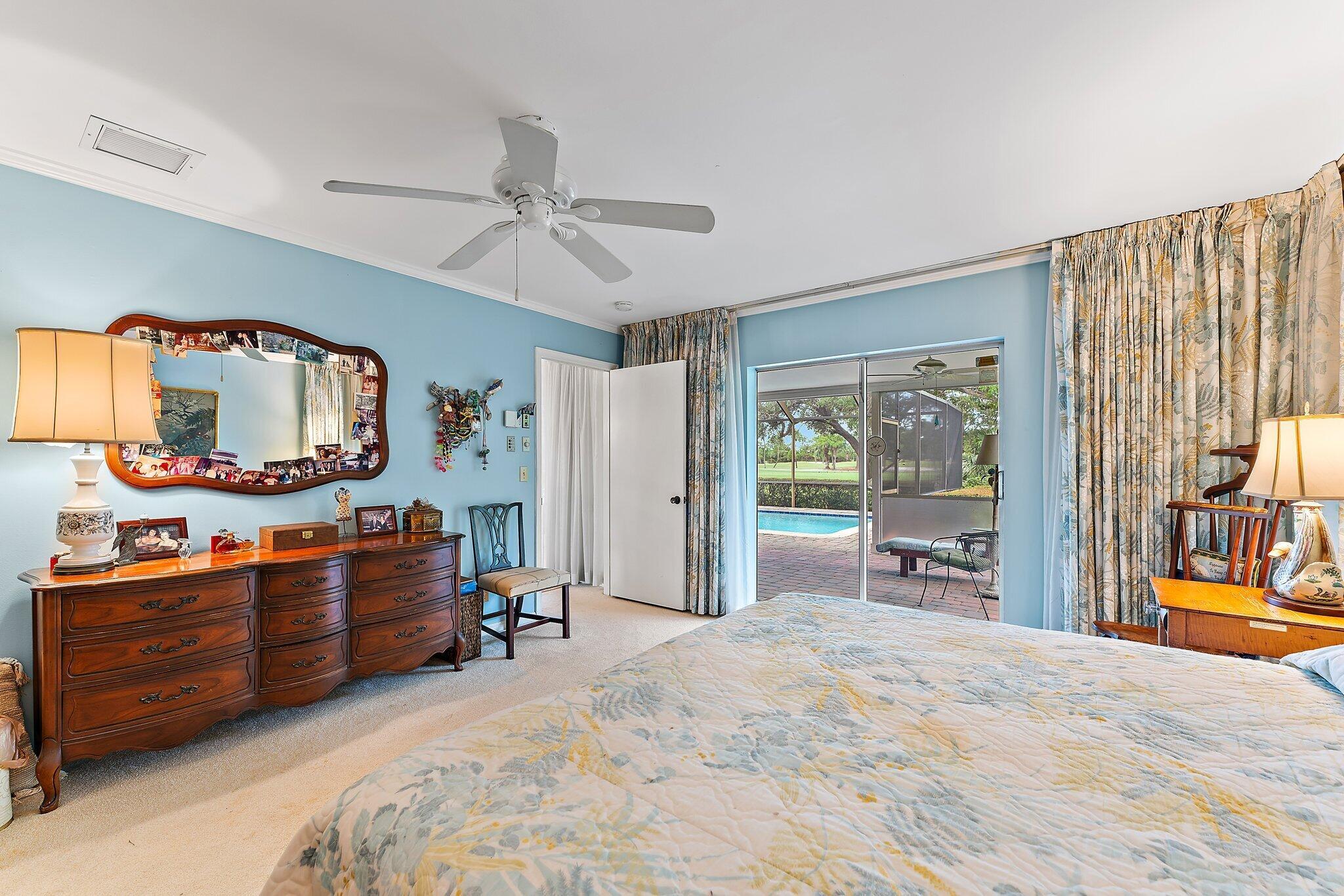 138 SE Turtle Creek Drive