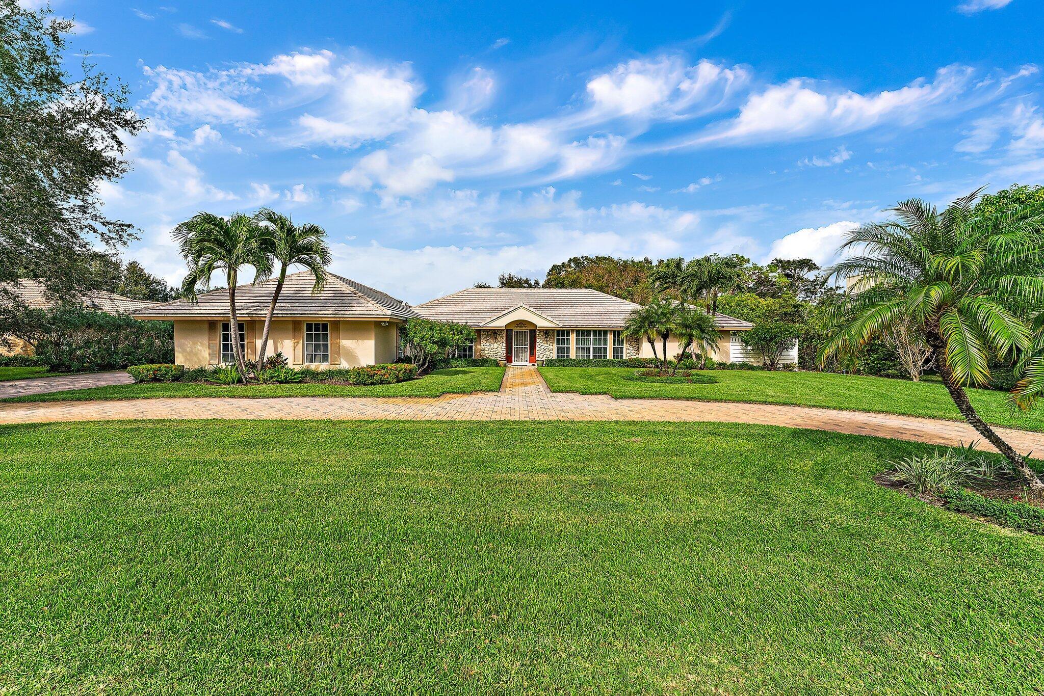 138 SE Turtle Creek Drive