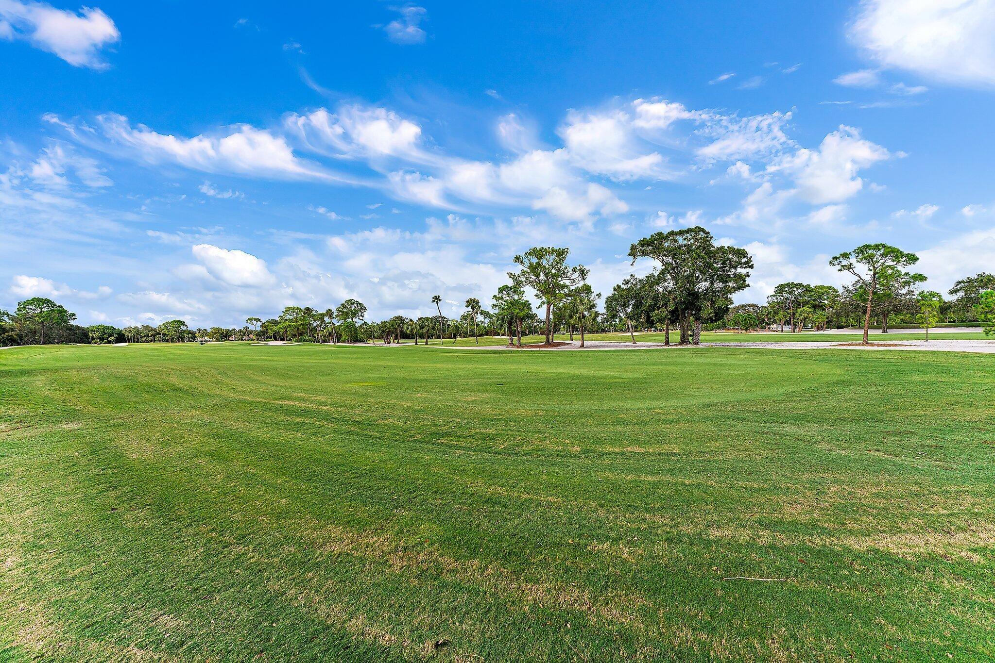 138 SE Turtle Creek Drive