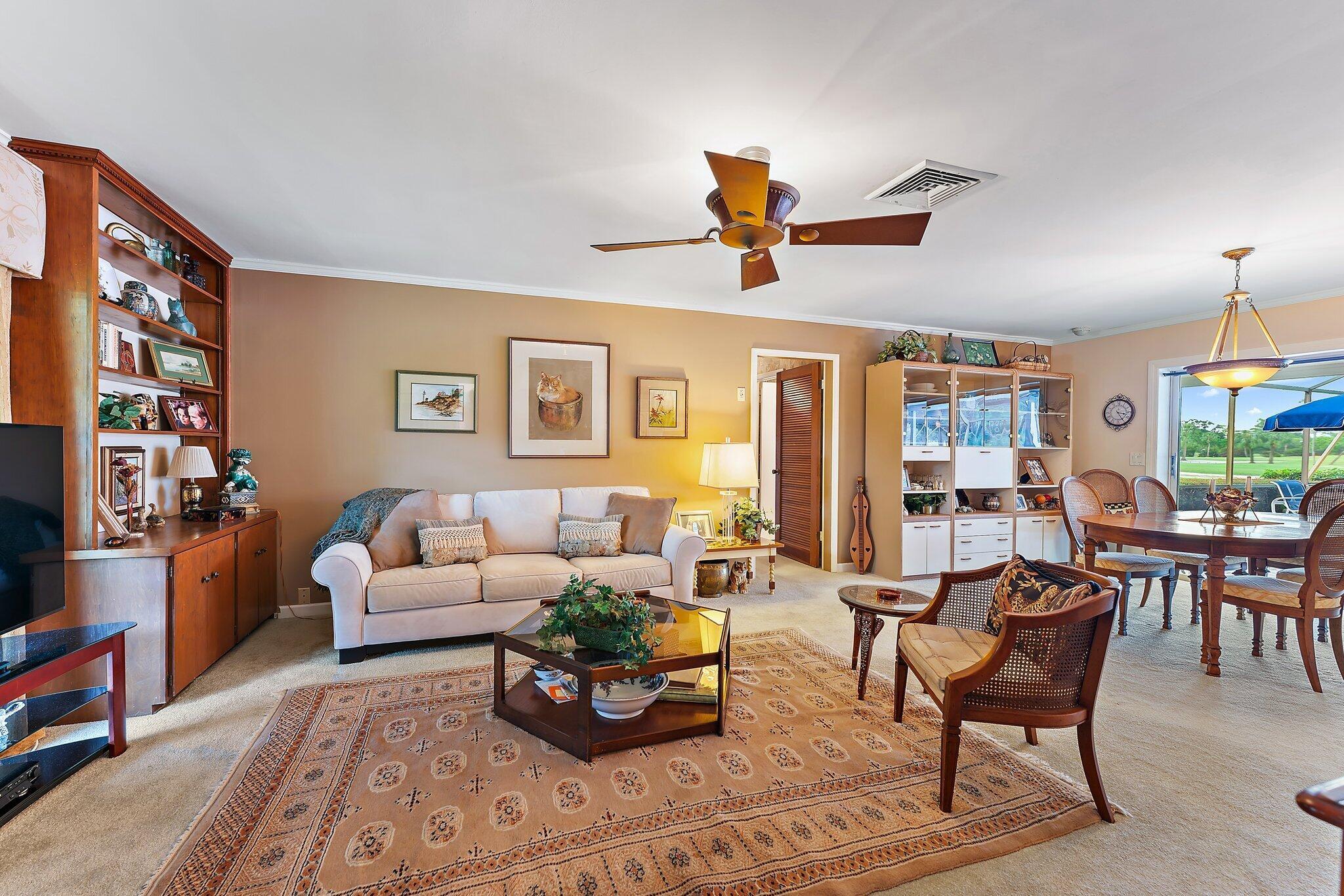 138 SE Turtle Creek Drive