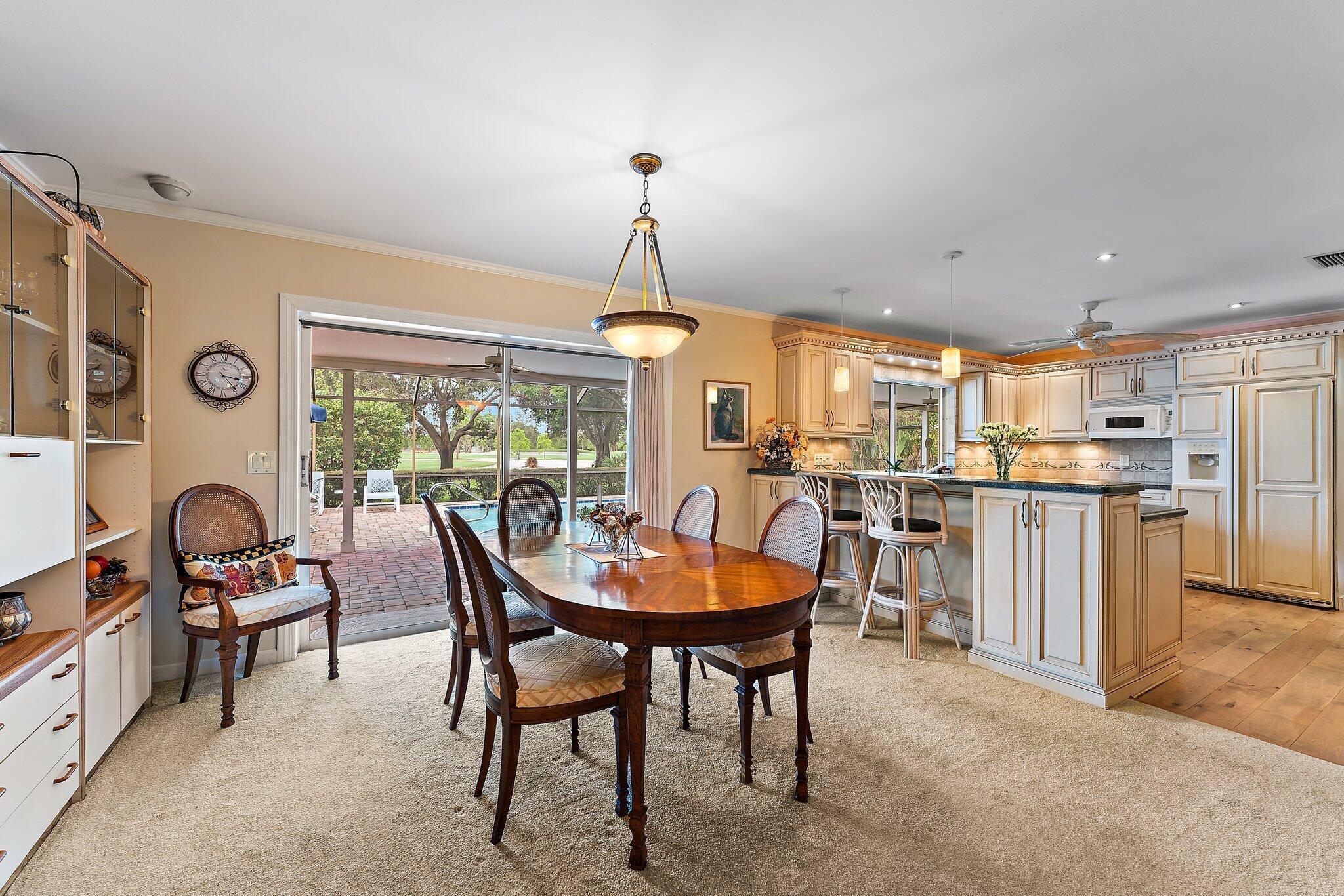 138 SE Turtle Creek Drive