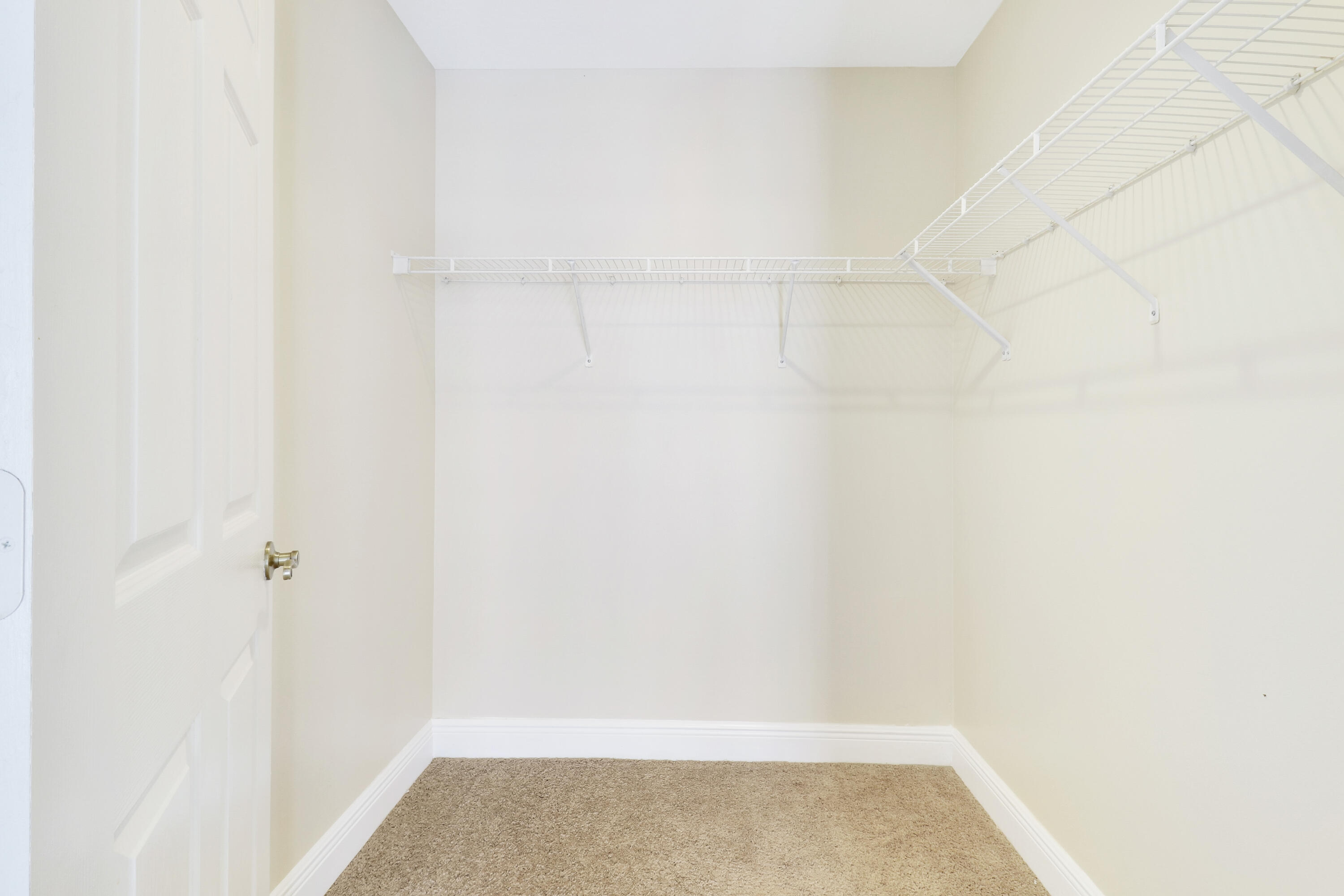 1203 Town Center 220 Drive 220