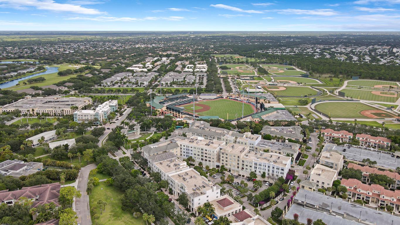 1203 Town Center 220 Drive 220