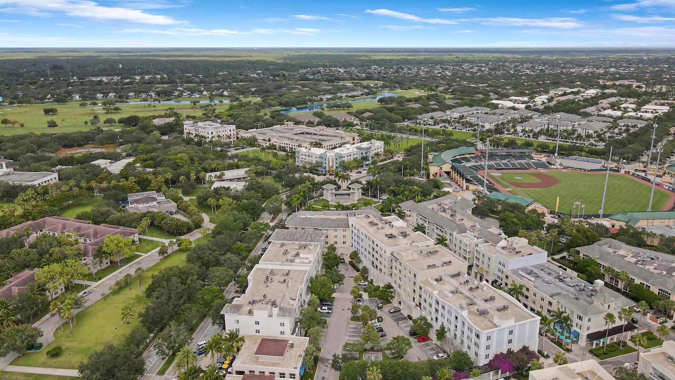 1203 Town Center 220 Drive 220