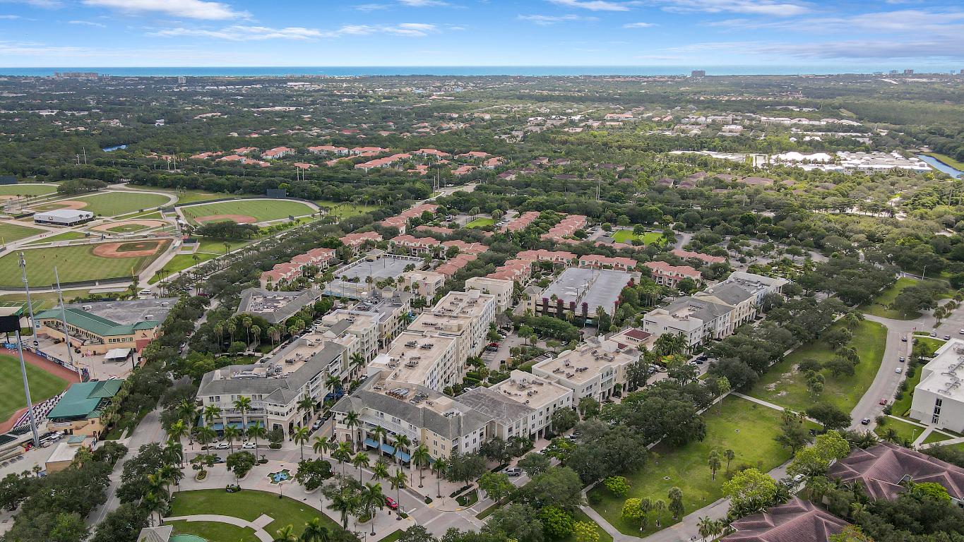 1203 Town Center 220 Drive 220