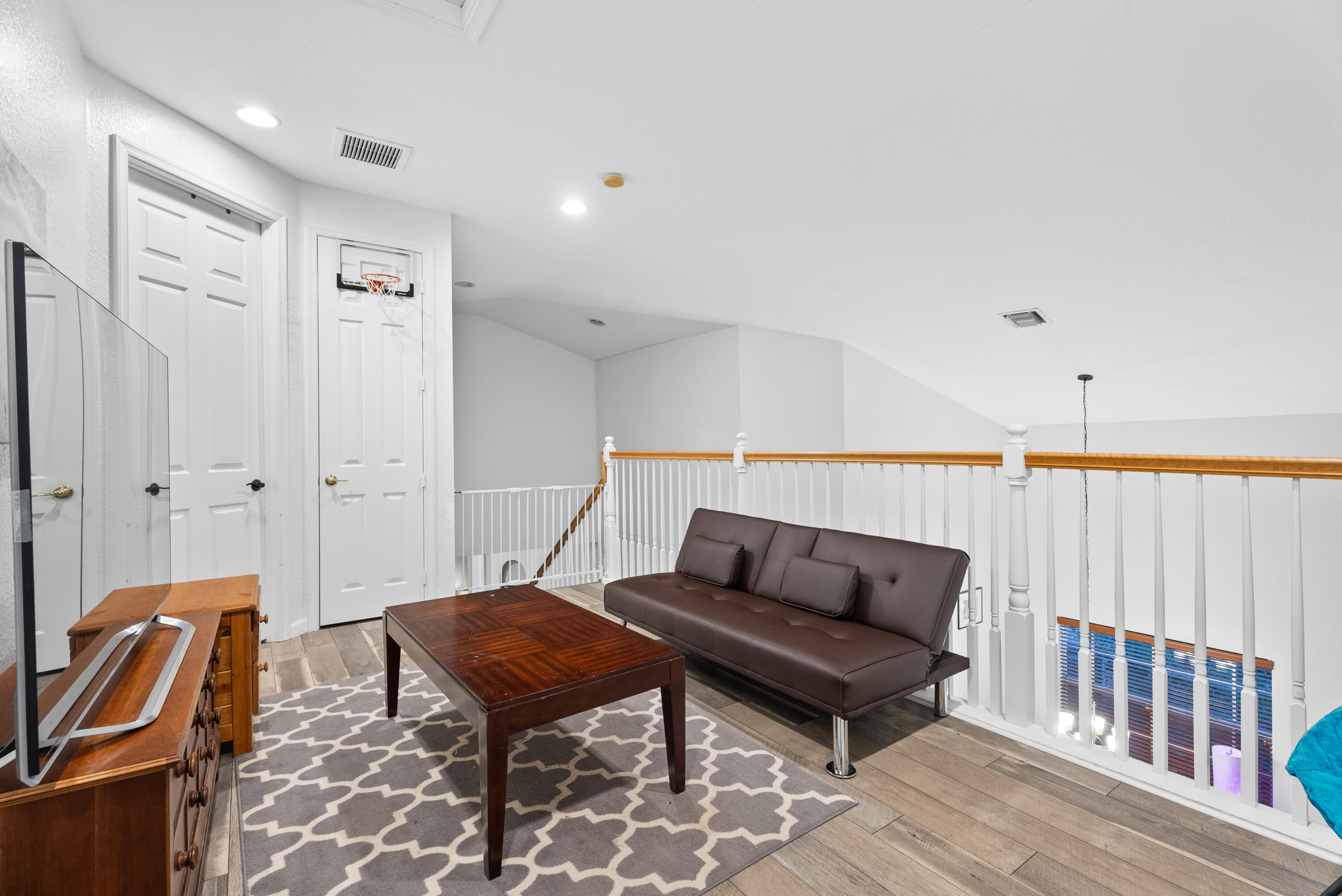 1365 SE Fleming Way