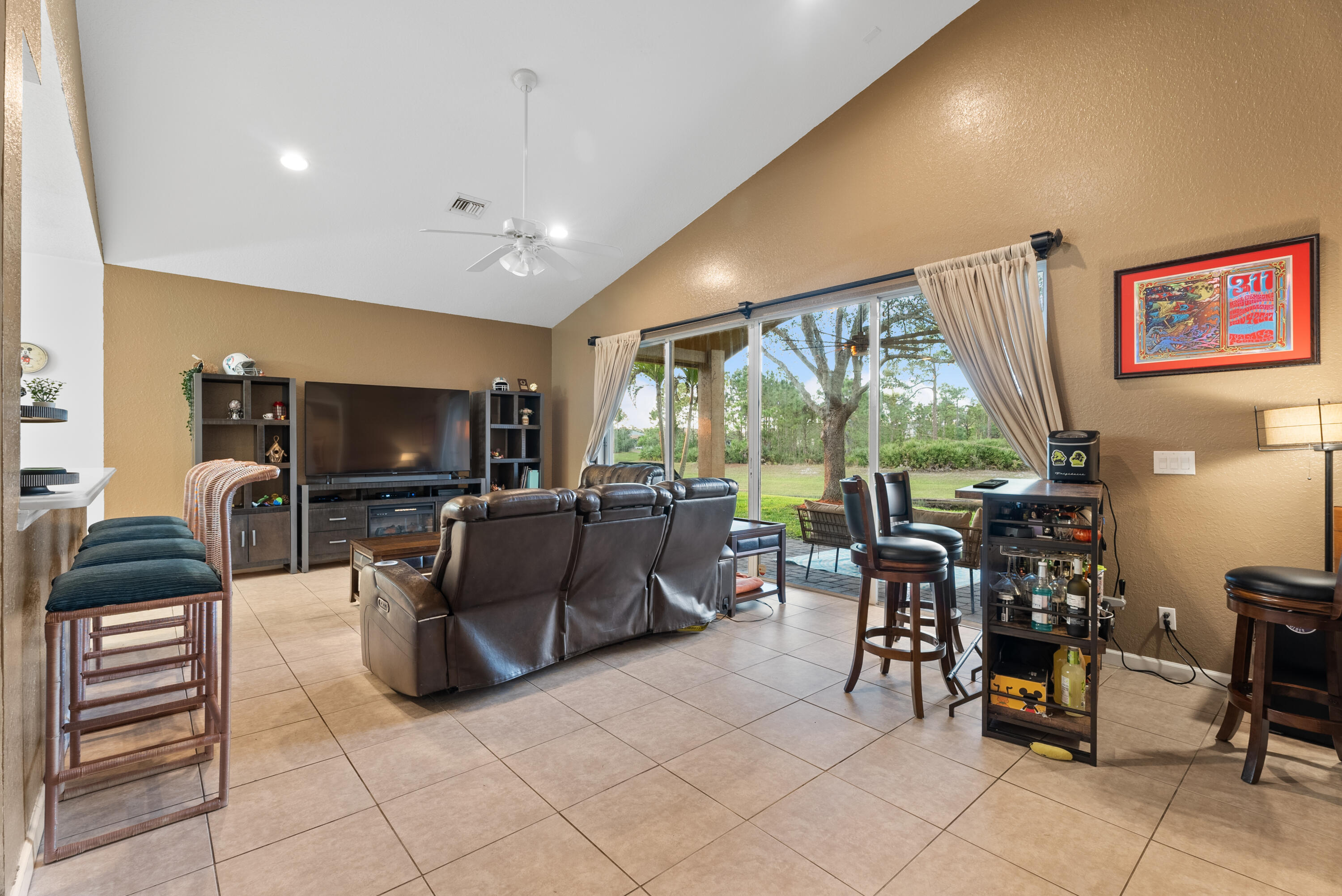 1365 SE Fleming Way