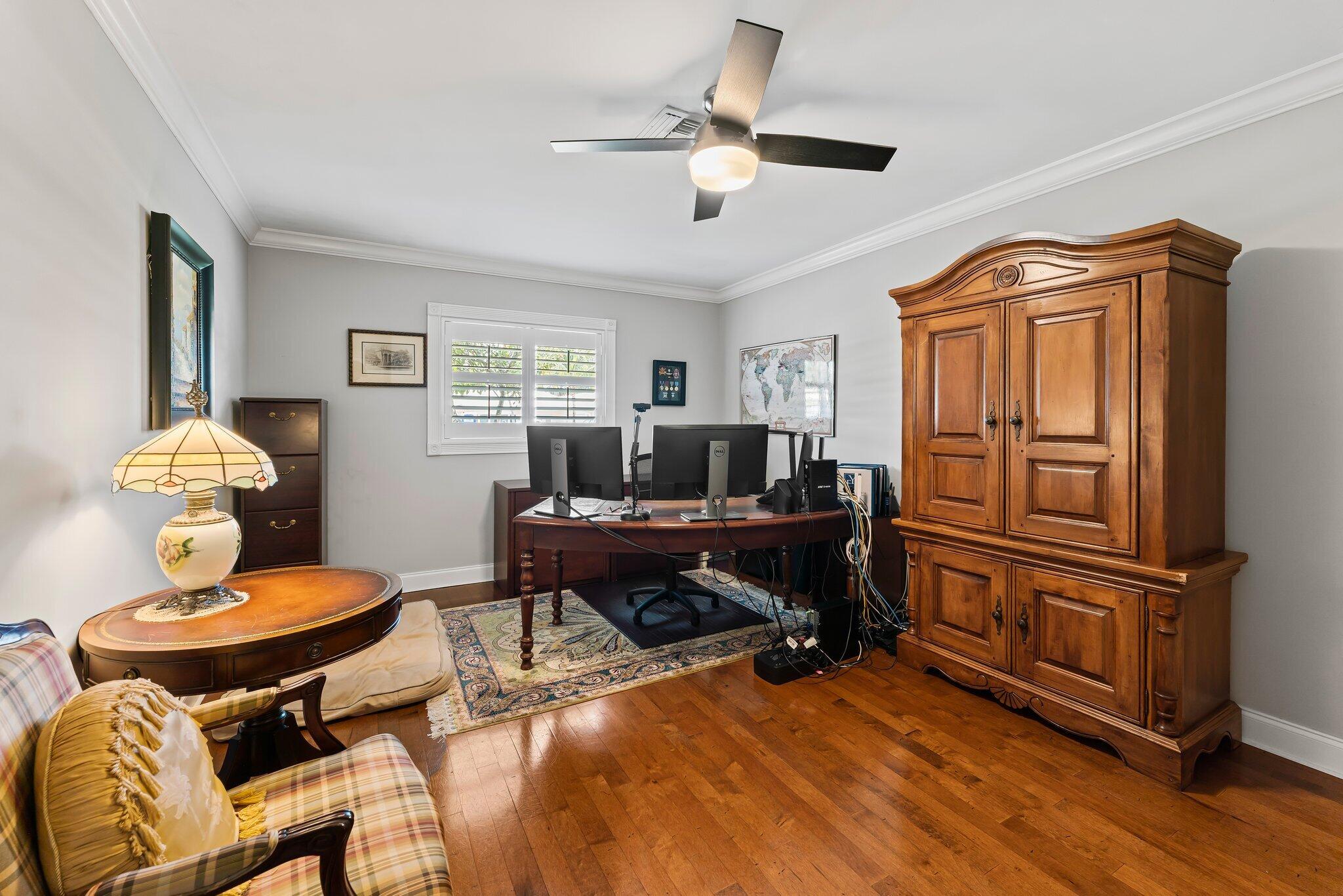 230 Fairway W