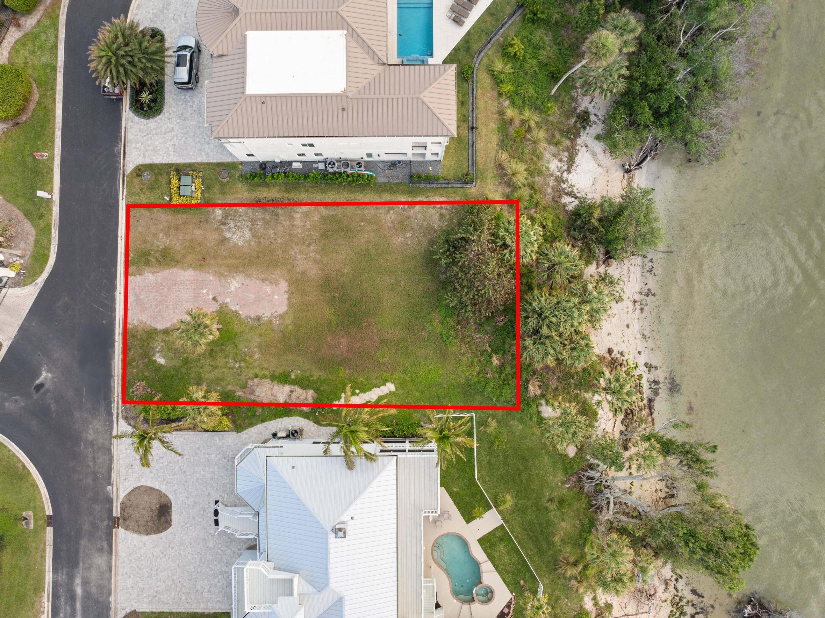7671 Pelican Pointe Drive